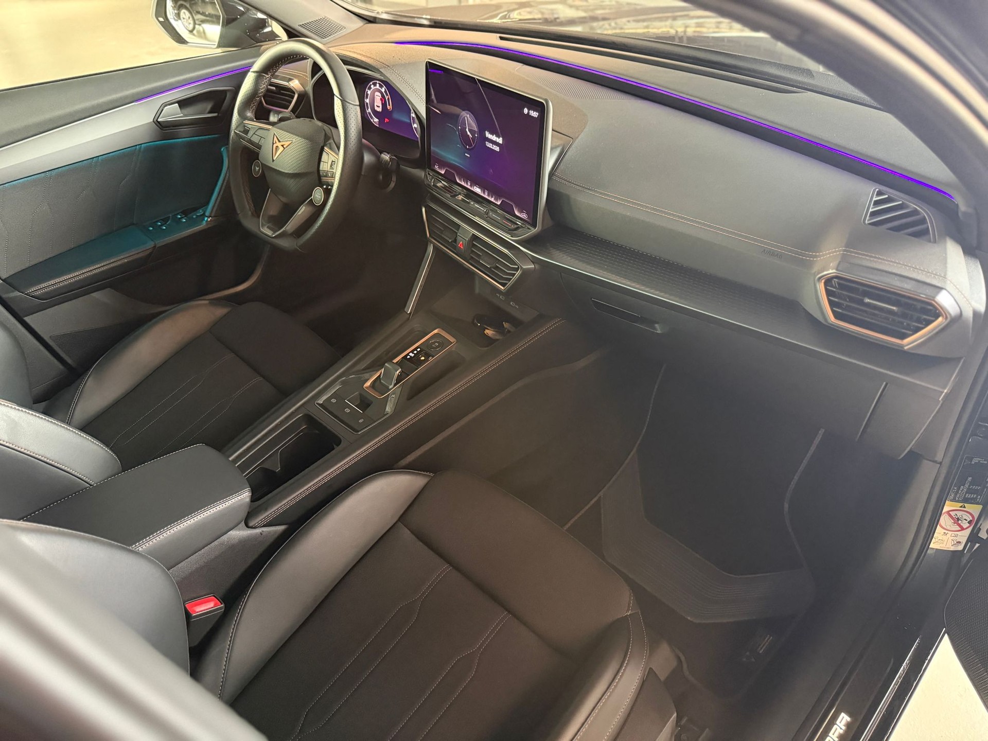CUPRA Formentor 1.5 TSI DSG-image-8