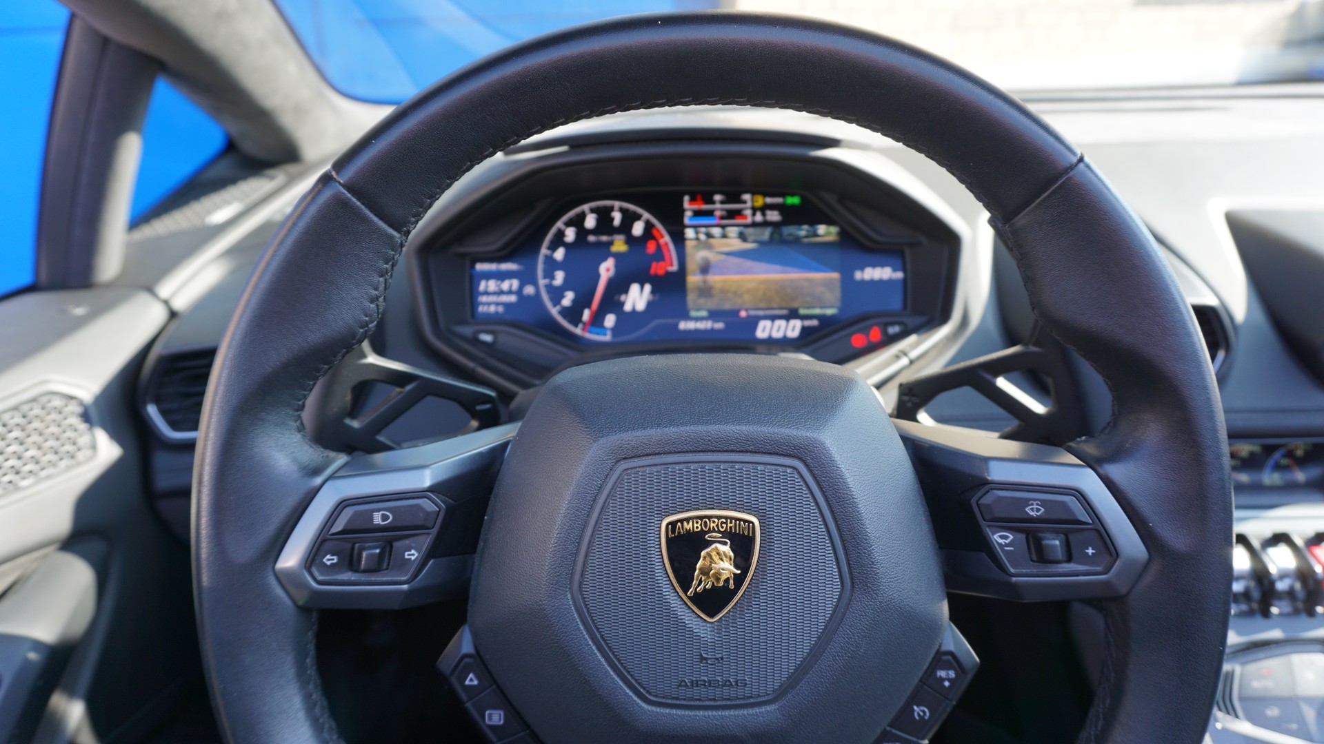 LAMBORGHINI Huracan LP610-4 Spyder DCT-image-15