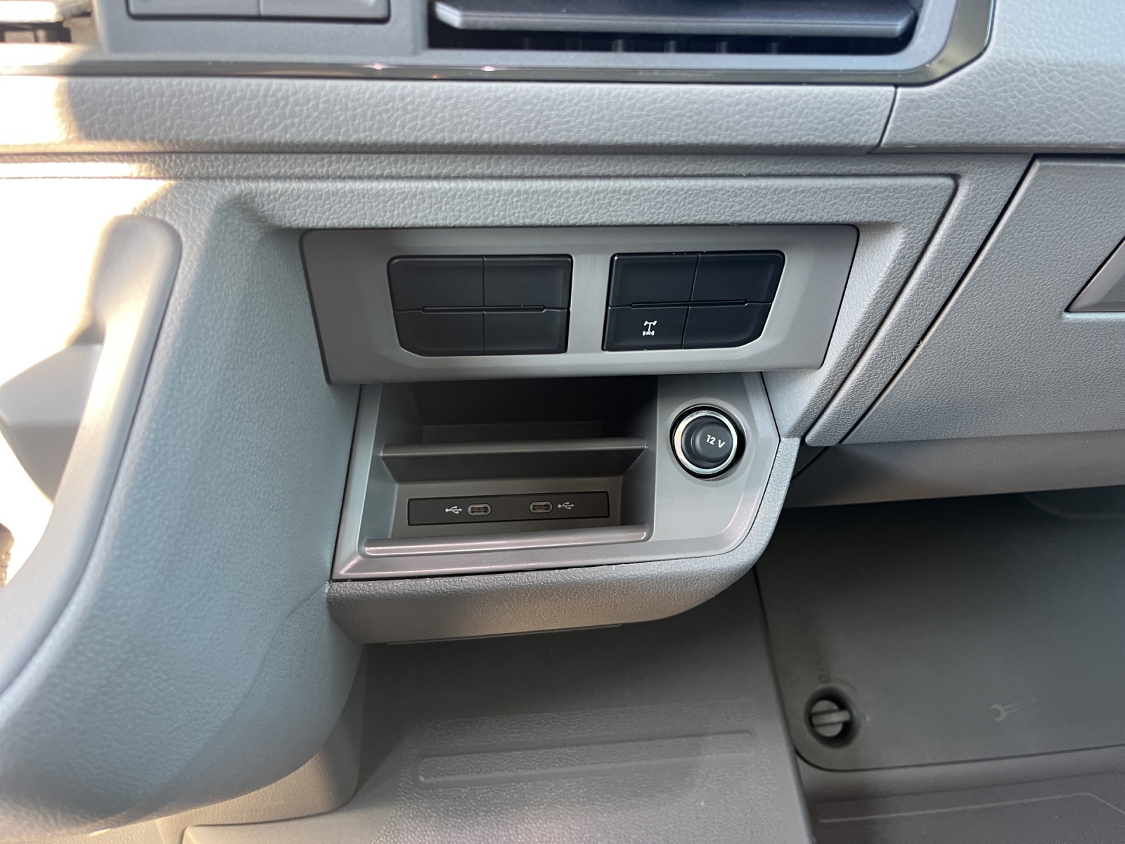 VW Crafter 35 2.0 BiTDI L3 4Motion A-image-10