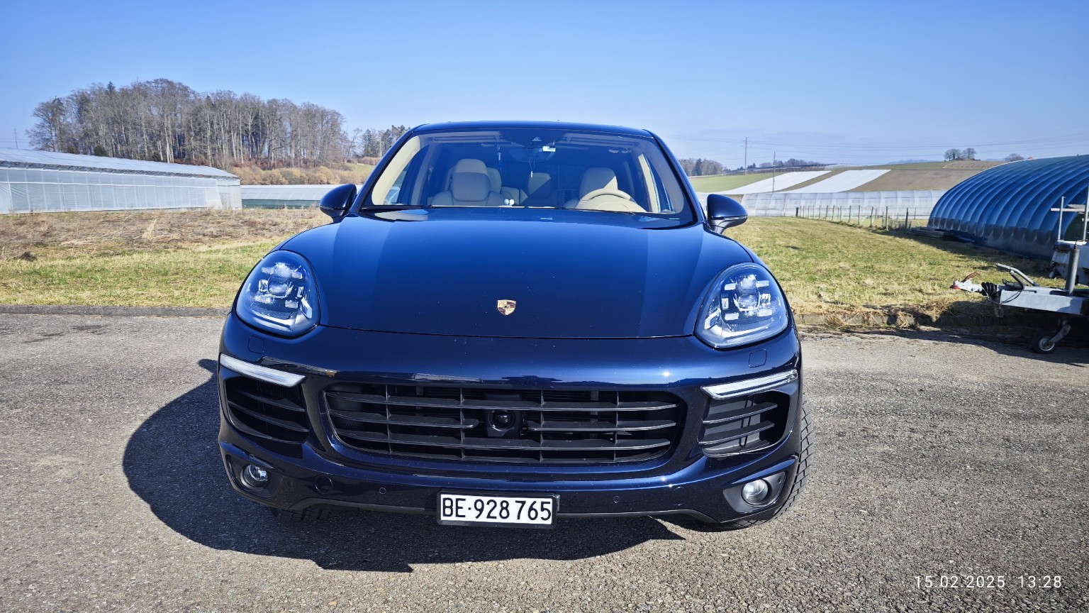 PORSCHE Cayenne S E-Hybrid-image-2