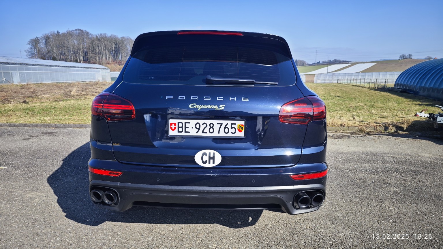 PORSCHE Cayenne S E-Hybrid-image-4