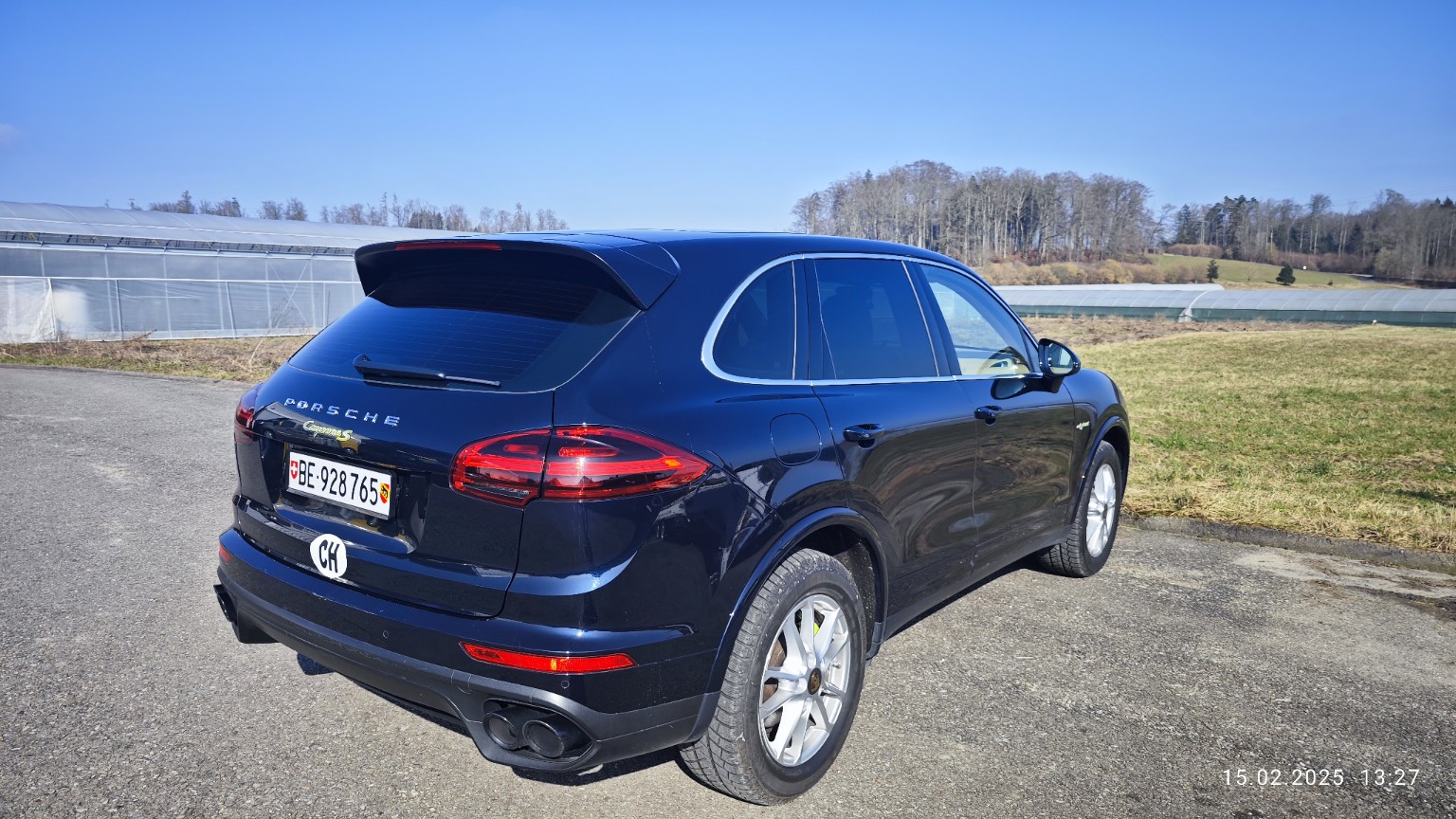 PORSCHE Cayenne S E-Hybrid-image-3