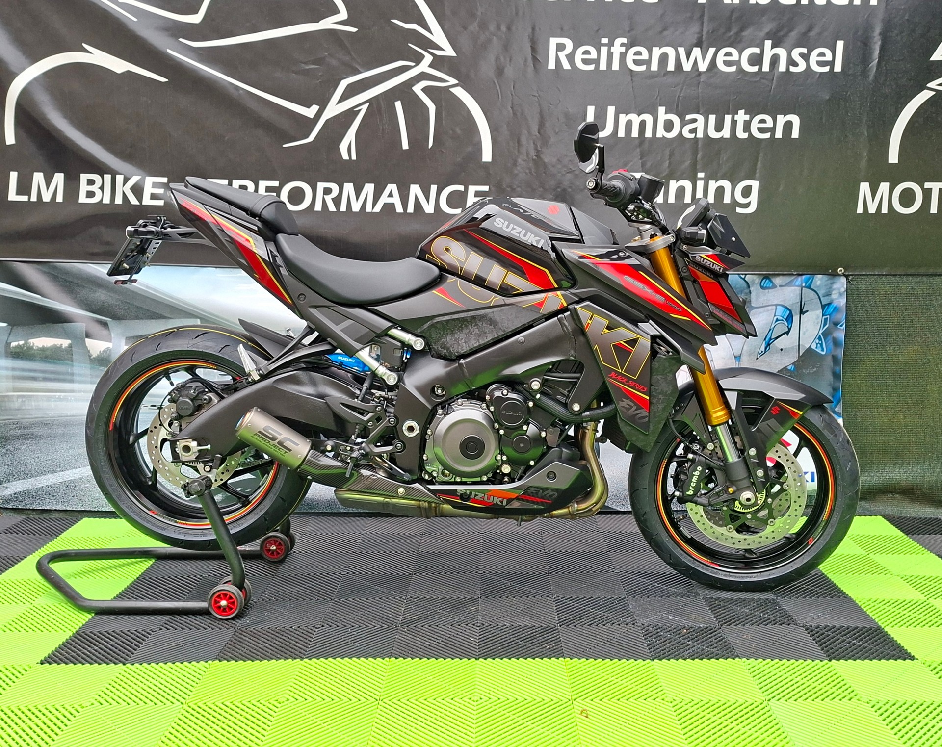 SUZUKI GSX-S 1000 EVO