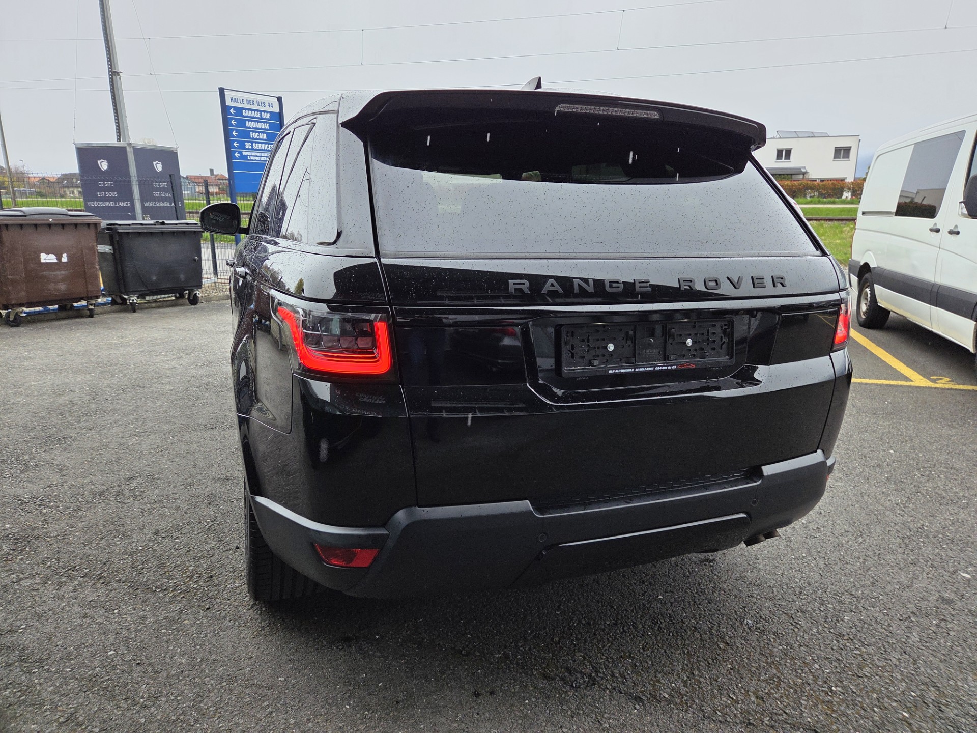 LAND ROVER Range Rover Sport 2.0SD4 S Automatic-image-4