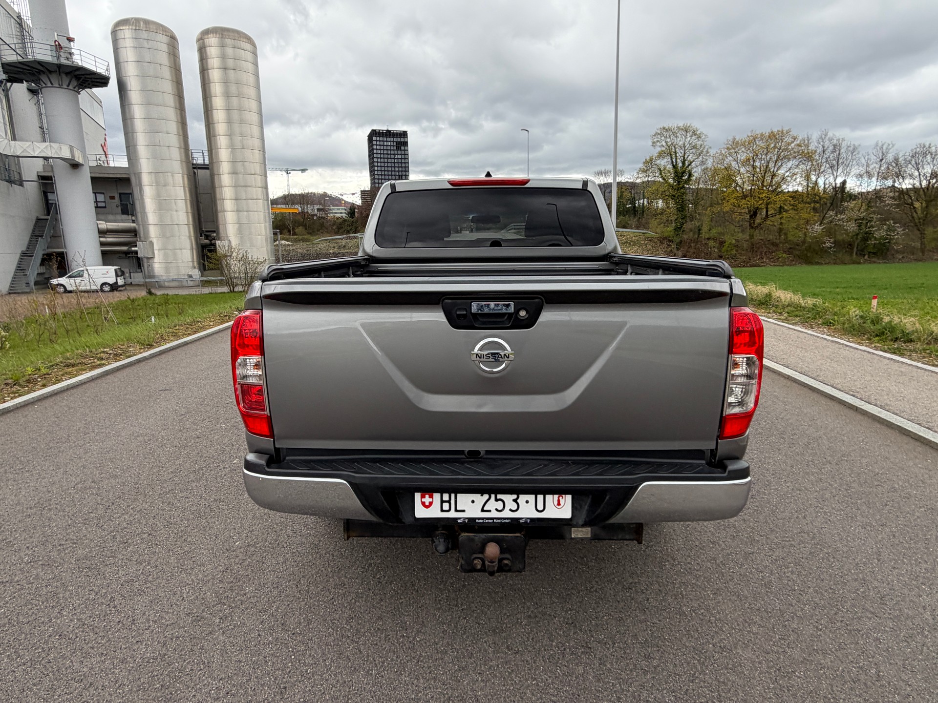 NISSAN Navara Double Cab N-Connecta 2.3 dCi 4WD Automat-image-9
