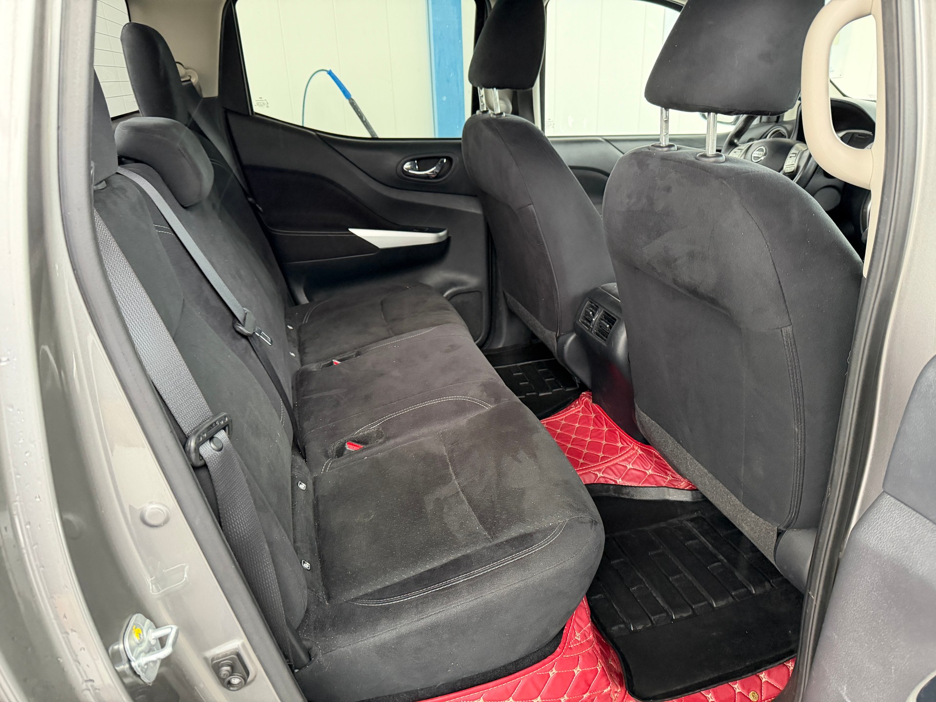 NISSAN Navara Double Cab N-Connecta 2.3 dCi 4WD Automat-image-16