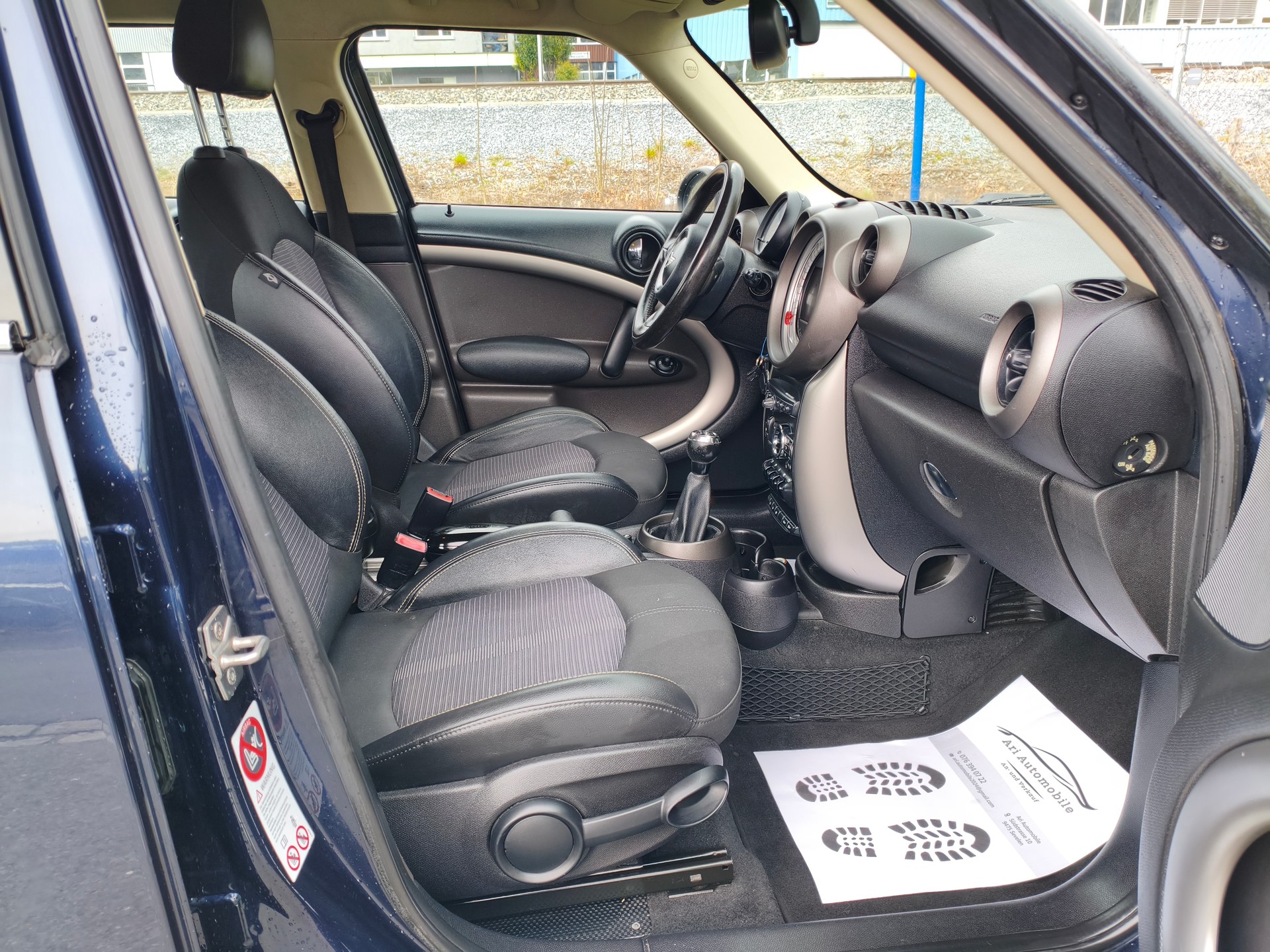 MINI Countryman Cooper D ALL4-image-13