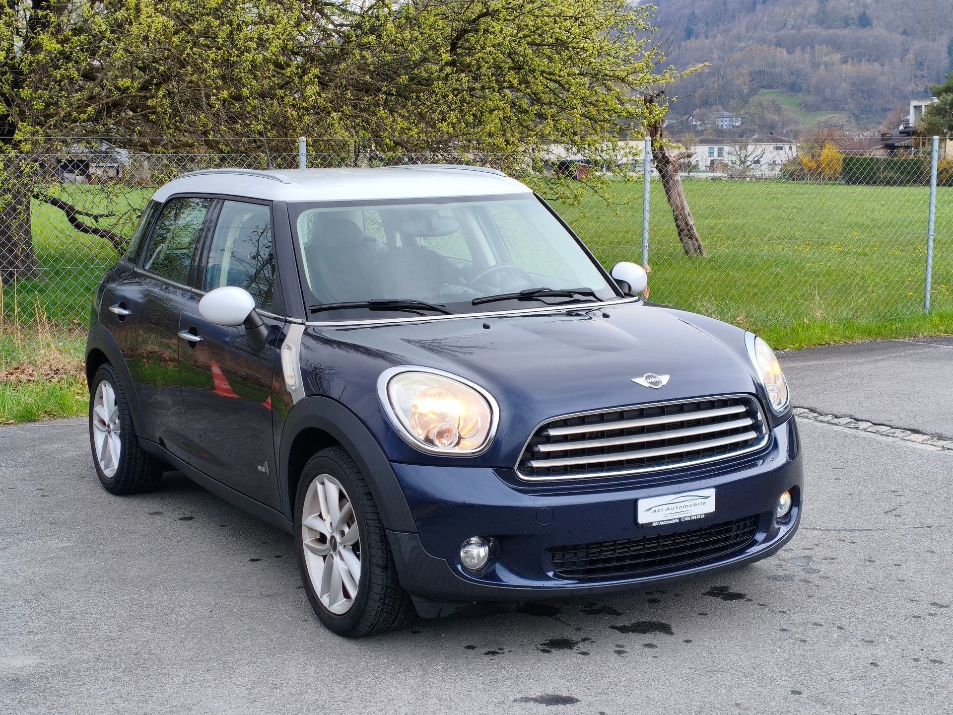 MINI Countryman Cooper D ALL4-image-11