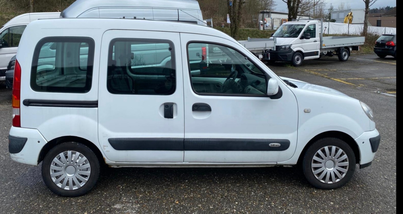 RENAULT Kangoo 1.6 16V Expression-image-6