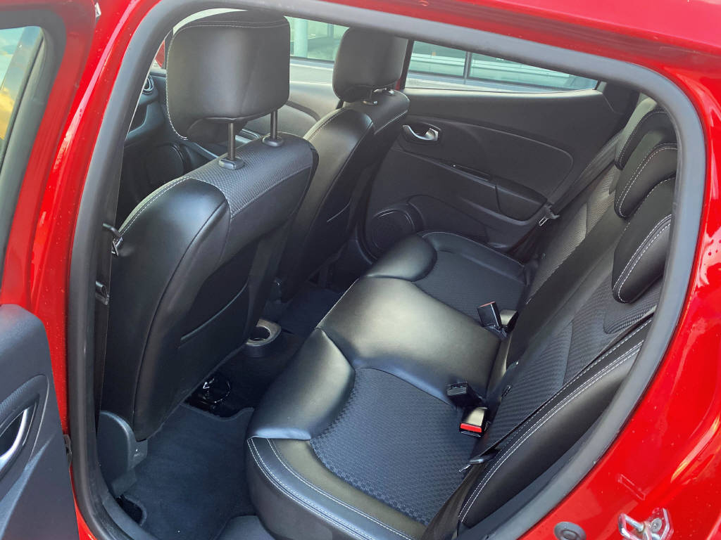 RENAULT Clio 0.9 TCe Intens S/S-image-10