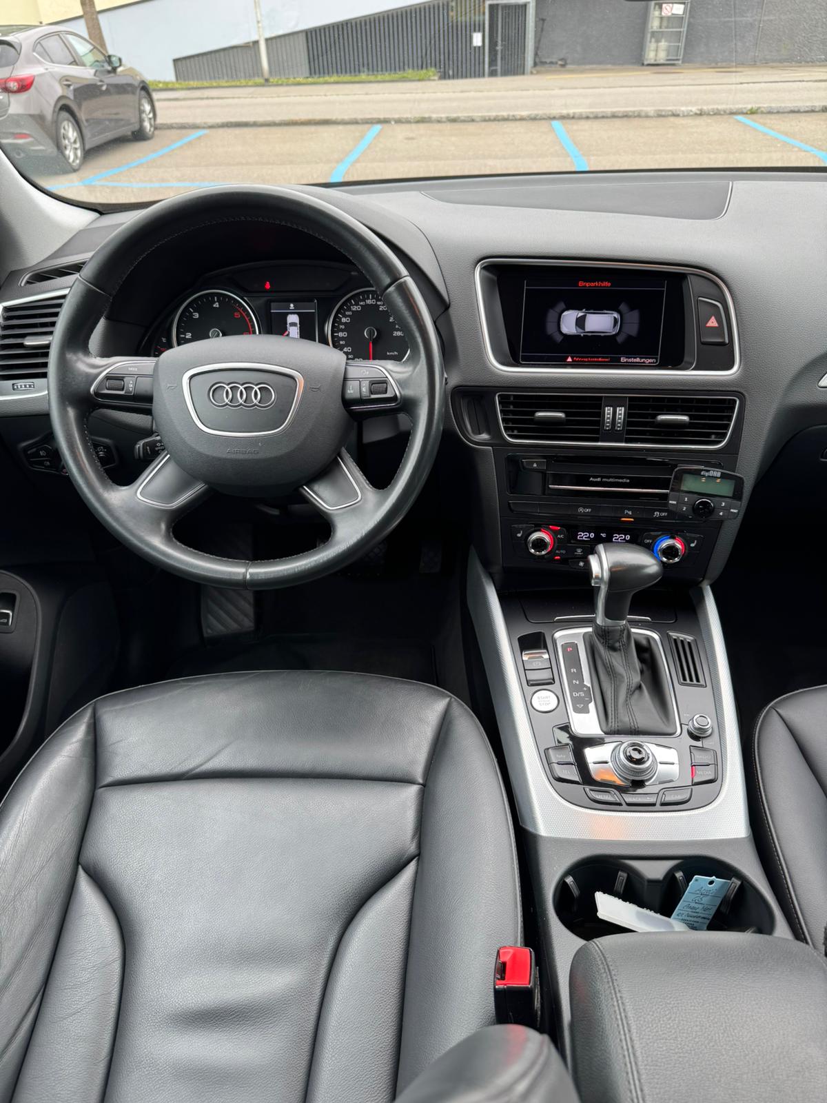 AUDI Q5 2.0 TDI quattro S-tronic-image-7