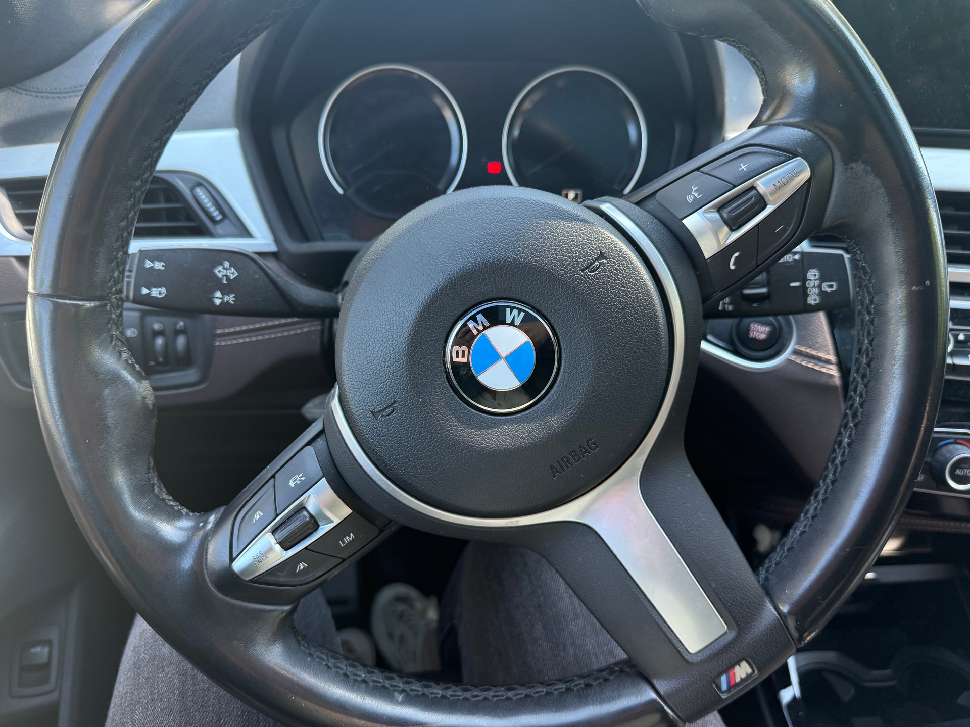 BMW X1 xDrive 25e M Sport-image-2