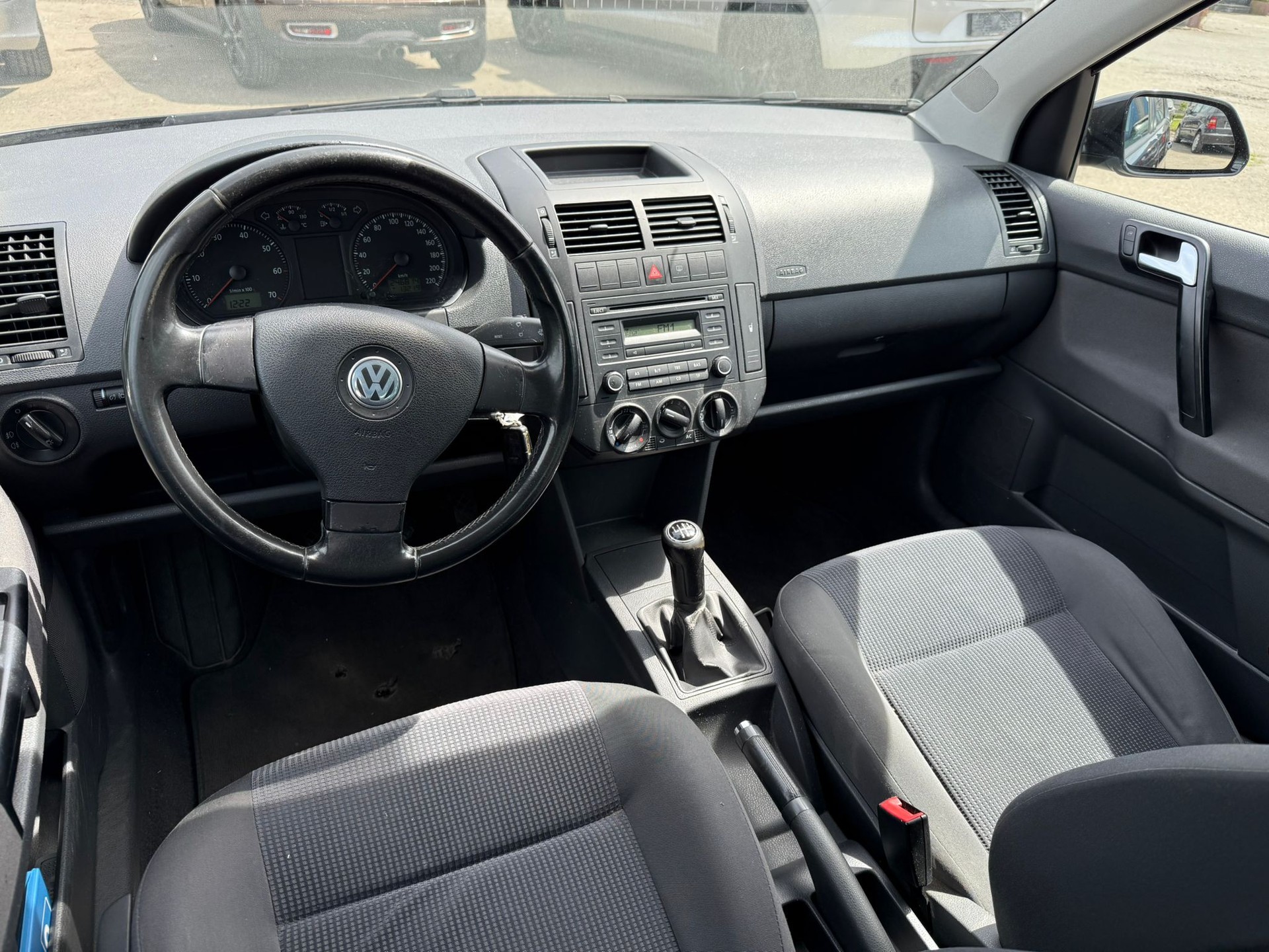 VW Polo 1.4 16V Comfortline-image-7