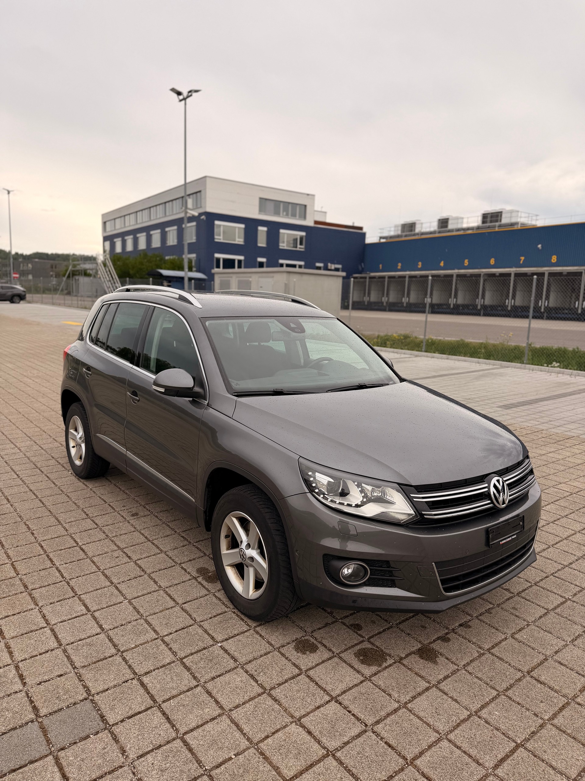 VW Tiguan 2.0 TSI Sport&Style 4Motion-image-5