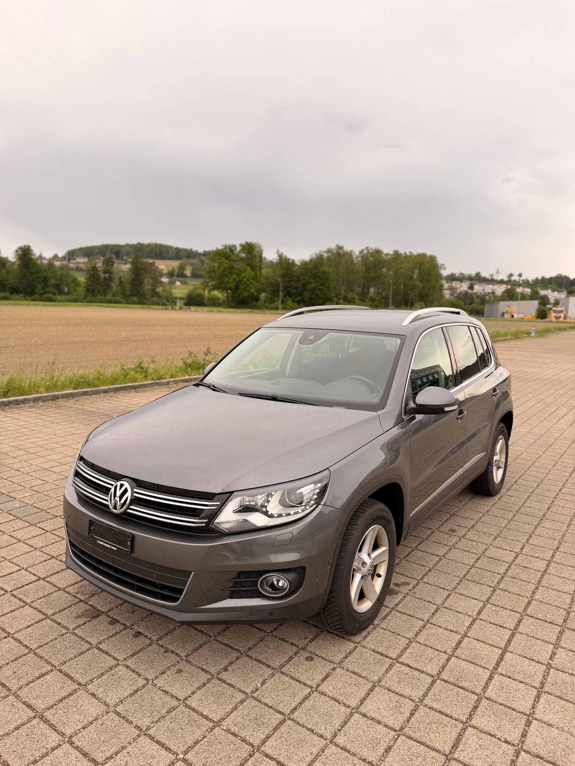 VW Tiguan 2.0 TSI Sport&Style 4Motion-showroom-element-1
