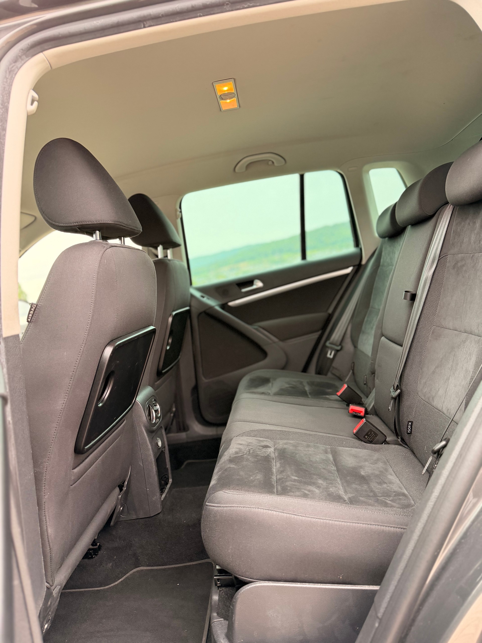 VW Tiguan 2.0 TSI Sport&Style 4Motion-image-25