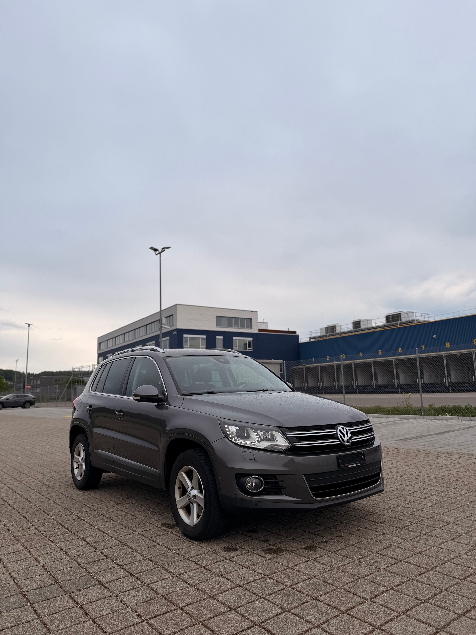 VW Tiguan 2.0 TSI Sport&Style 4Motion-image-4
