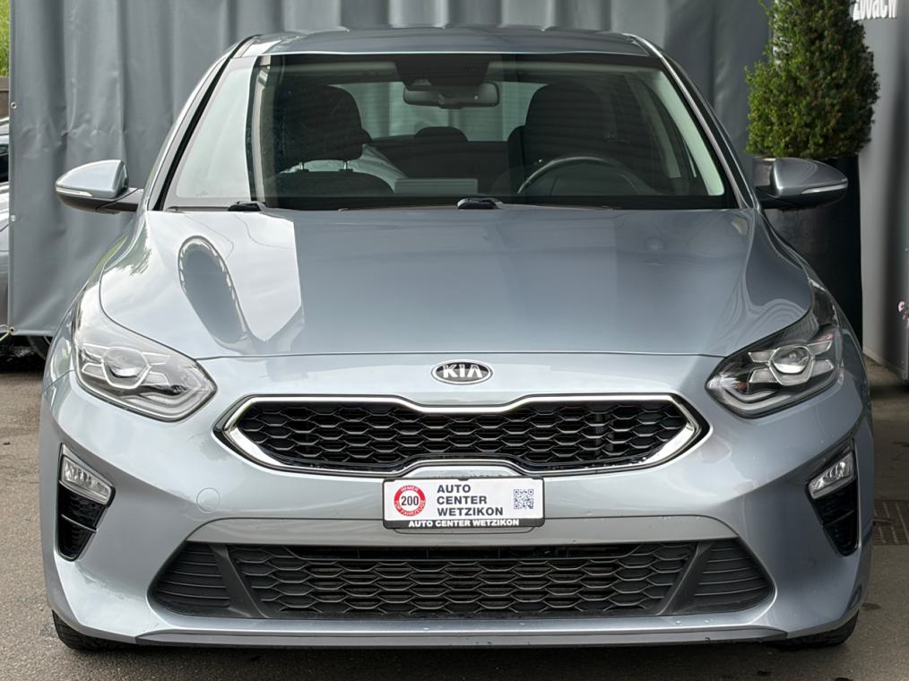 KIA Ceed 1.4 T-GDi Power 25+ DCT-image-0