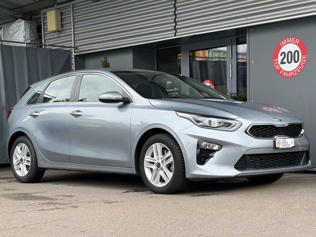 KIA Ceed 1.4 T-GDi Power 25+ DCT-image-1
