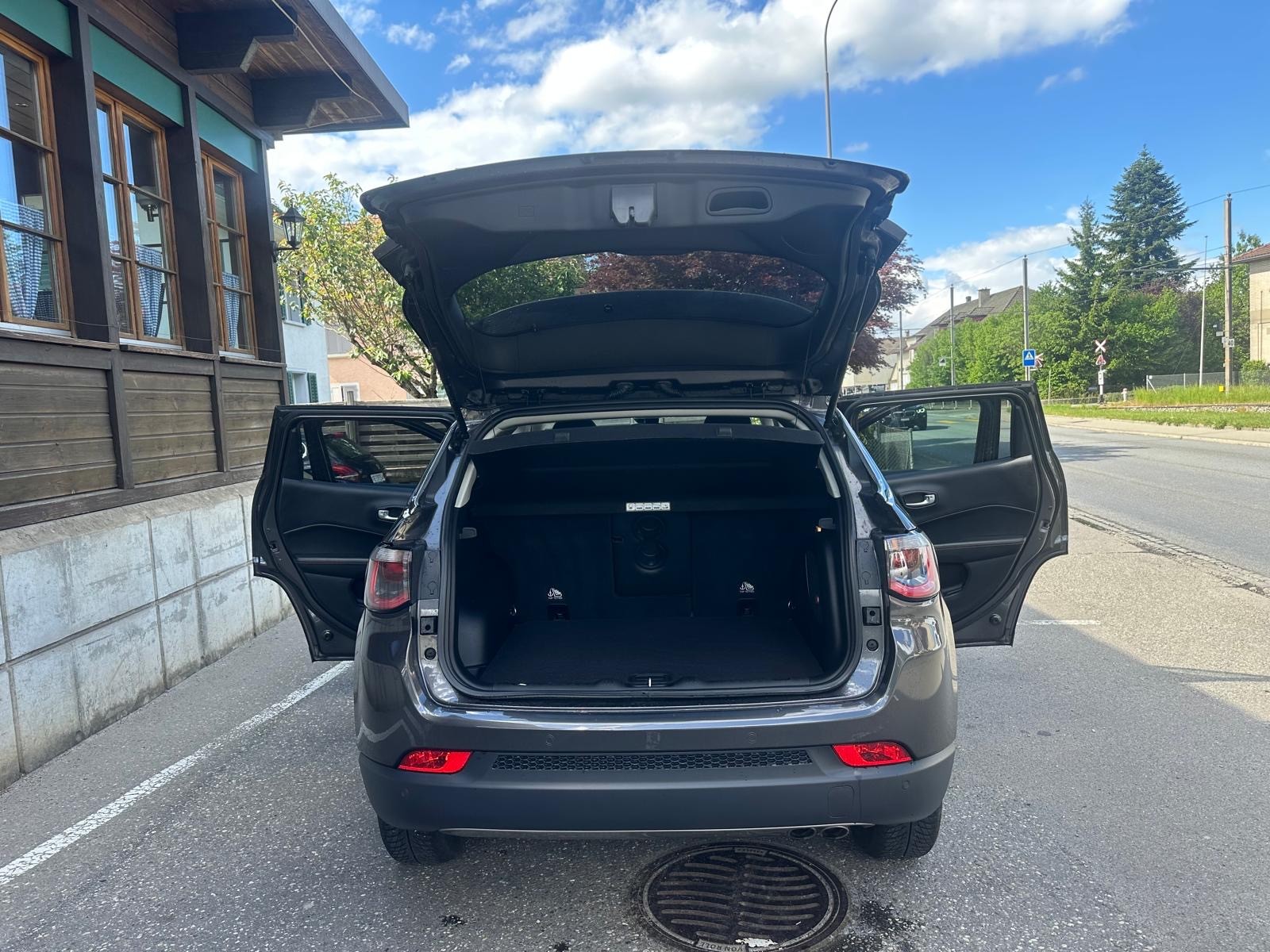 JEEP Compass 2.0CRD Limited AWD 9ATX-image-6