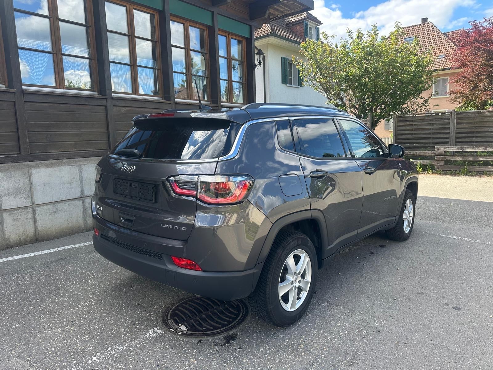 JEEP Compass 2.0CRD Limited AWD 9ATX-image-2