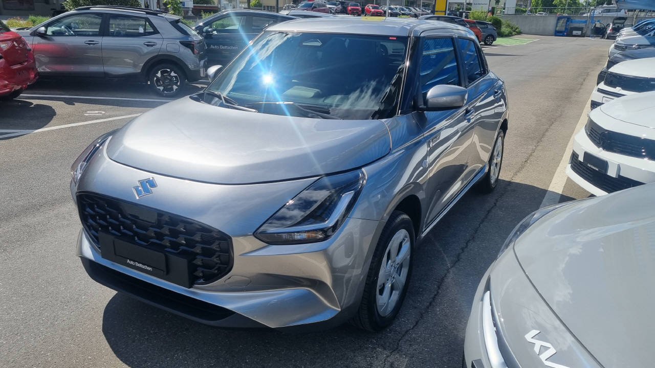 SUZUKI Swift 1.2 Sakura Hybrid 4x4-image-2