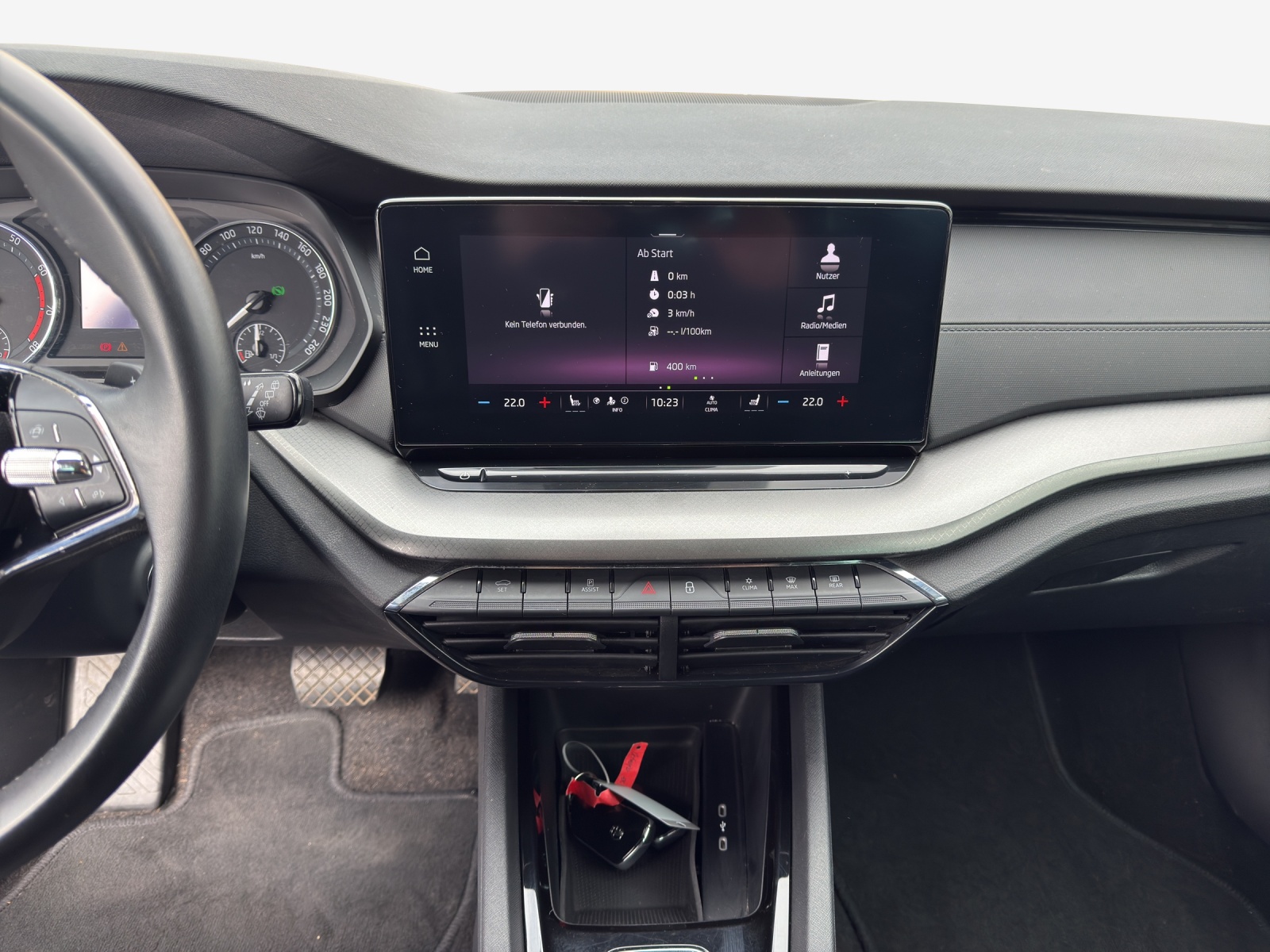 SKODA Octavia Combi 2.0 TSI Ambition DSG 4x4-image-10
