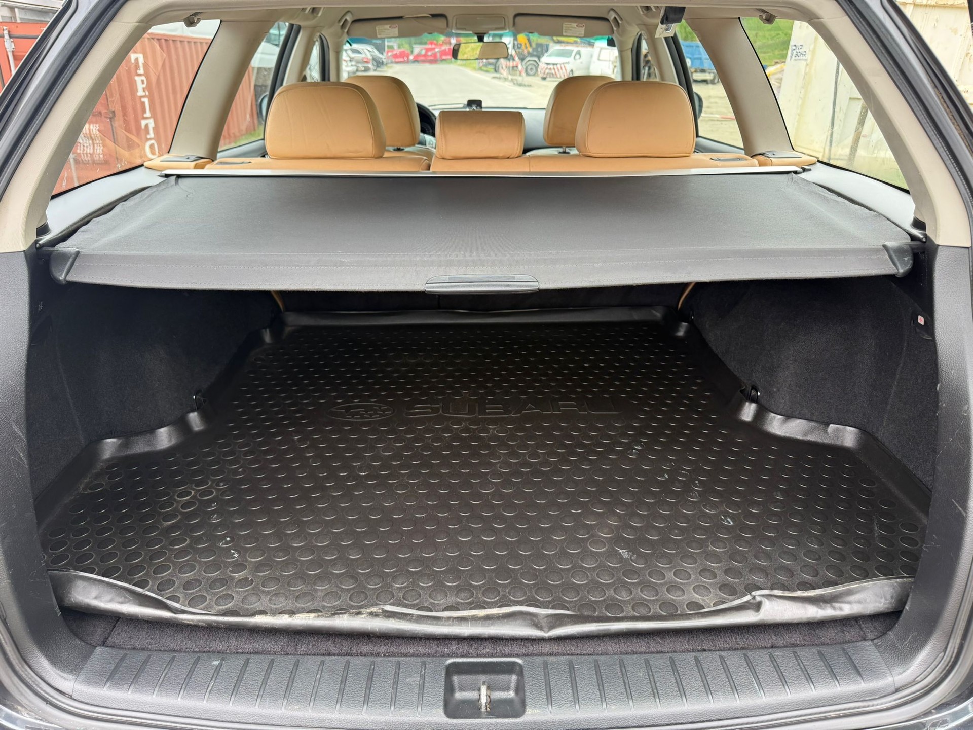 SUBARU Outback 2.5i AWD Swiss Automatic-image-14