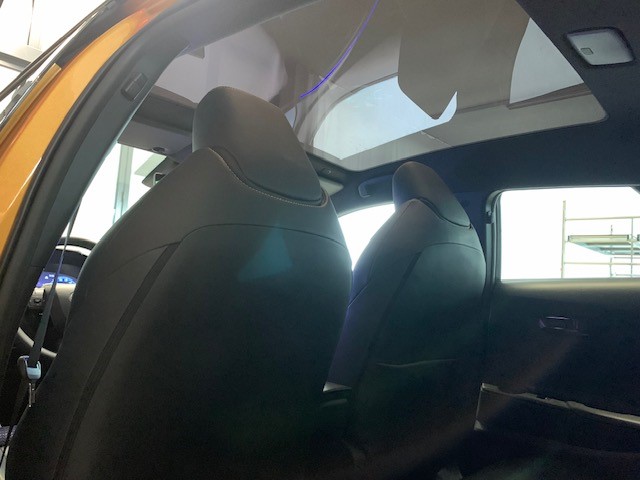 TOYOTA C-HR 2.0 HEV Style Premiere 4x4-image-9