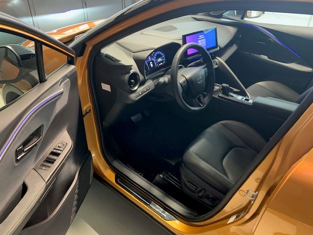 TOYOTA C-HR 2.0 HEV Style Premiere 4x4-image-10
