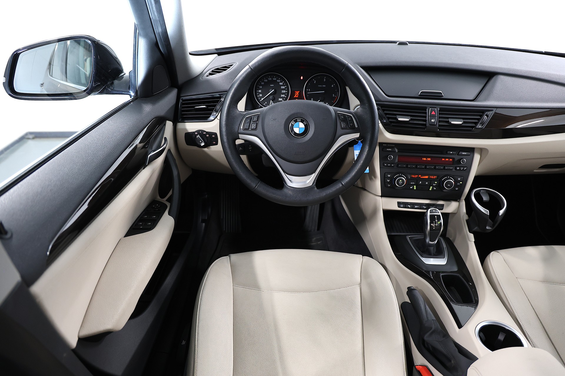 BMW X1 xDrive 20d xLine Steptronic-image-9