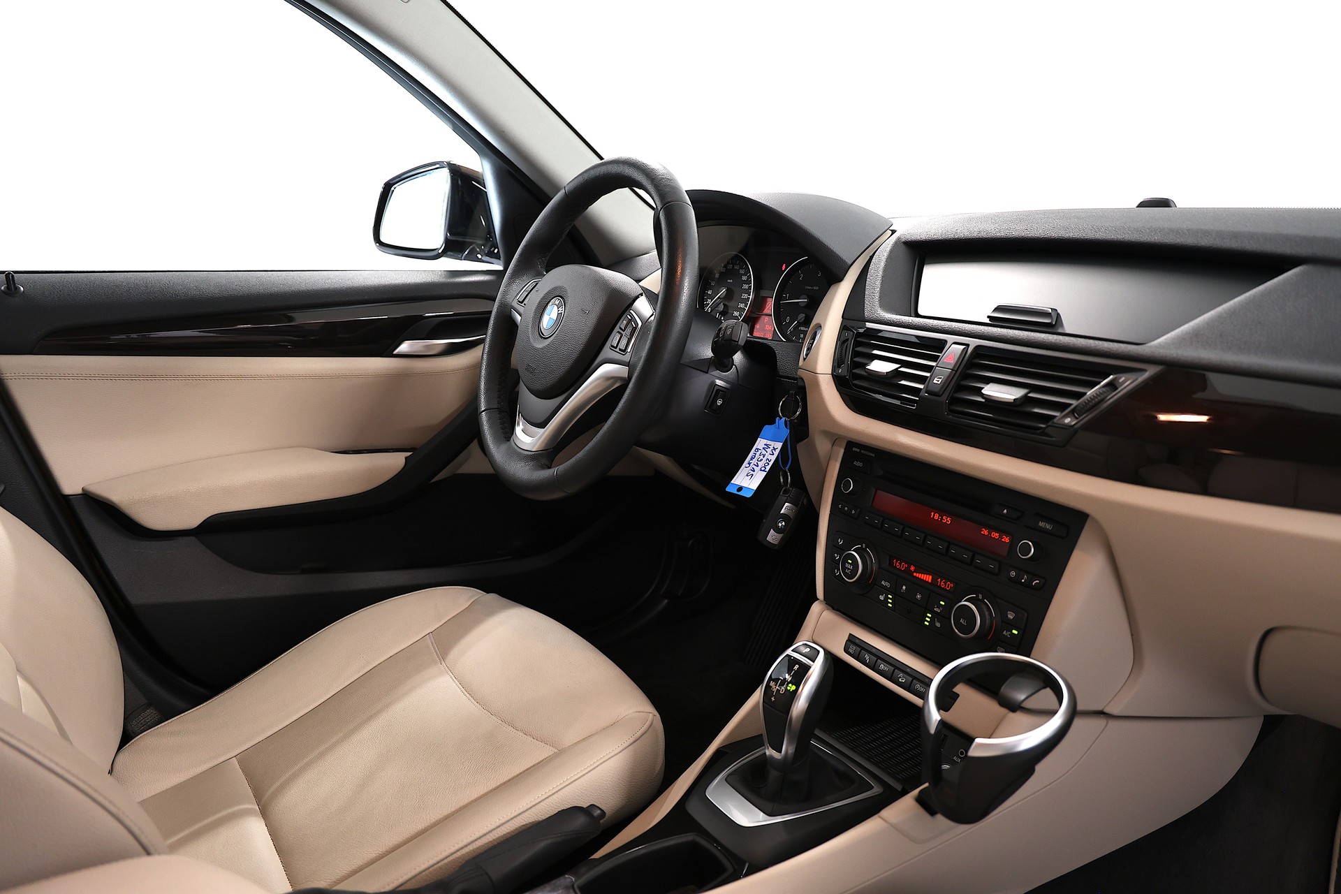 BMW X1 xDrive 20d xLine Steptronic-image-13