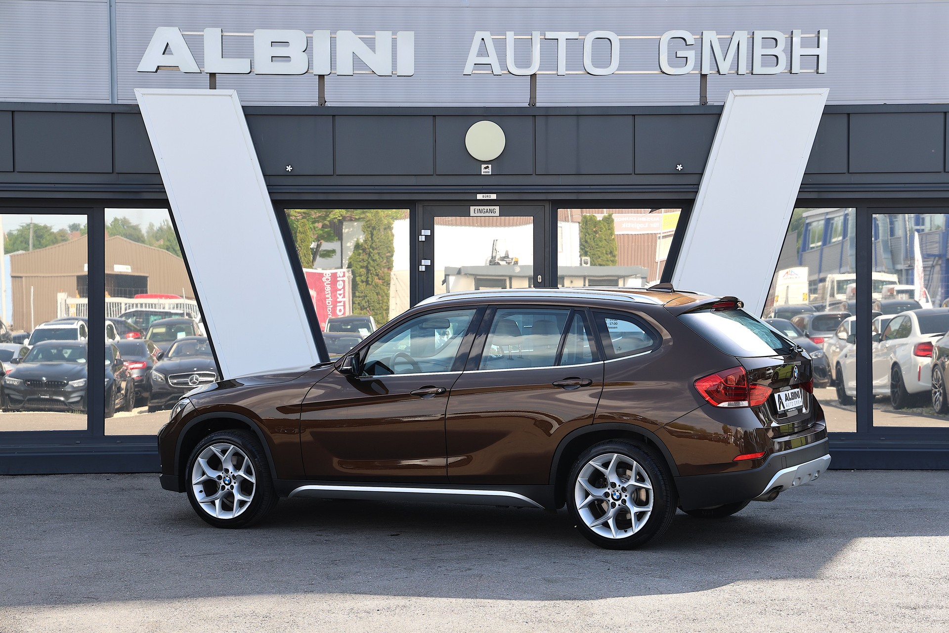BMW X1 xDrive 20d xLine Steptronic-image-4