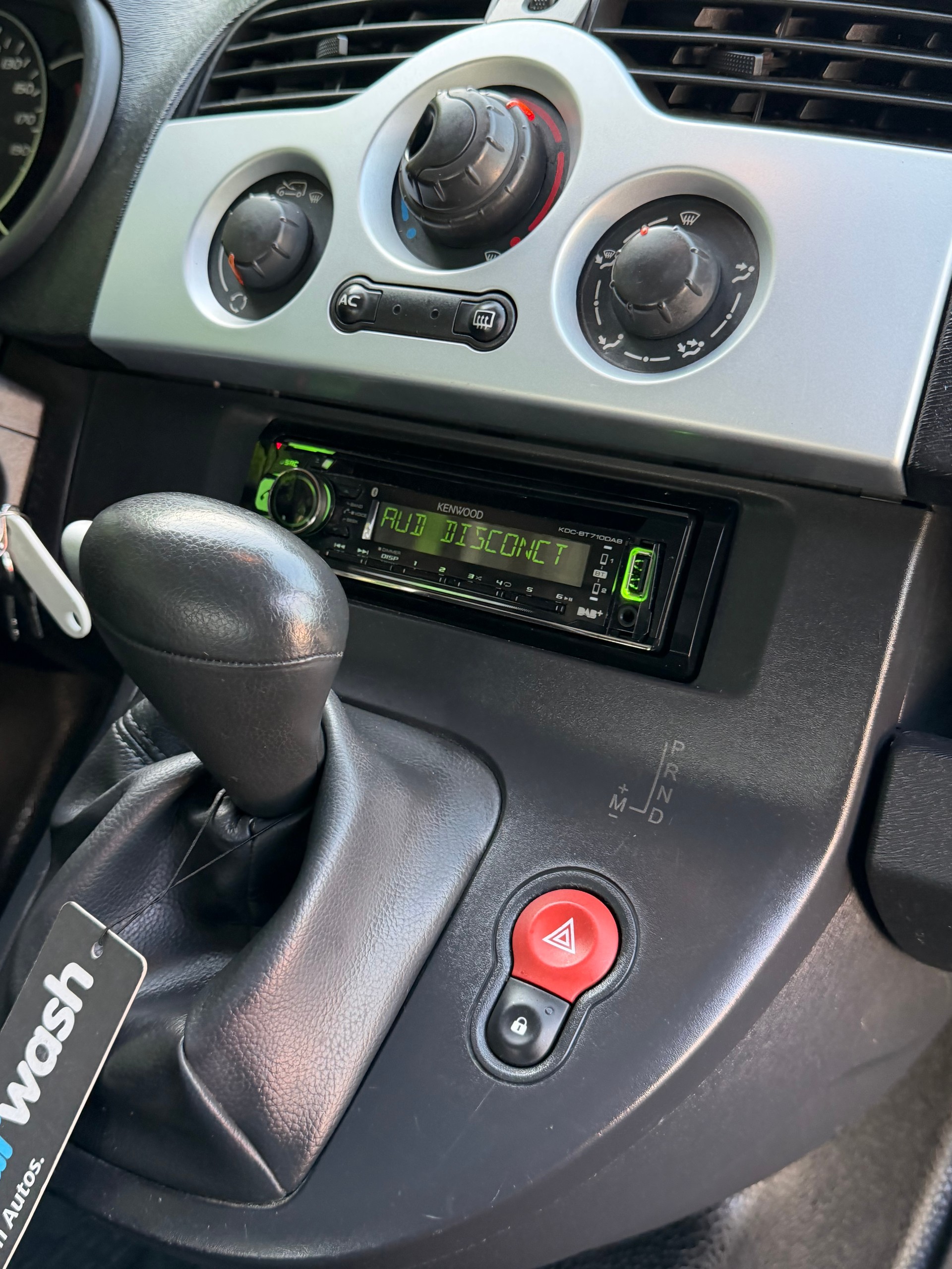 RENAULT Kangoo 1.6 105 Business A-image-15