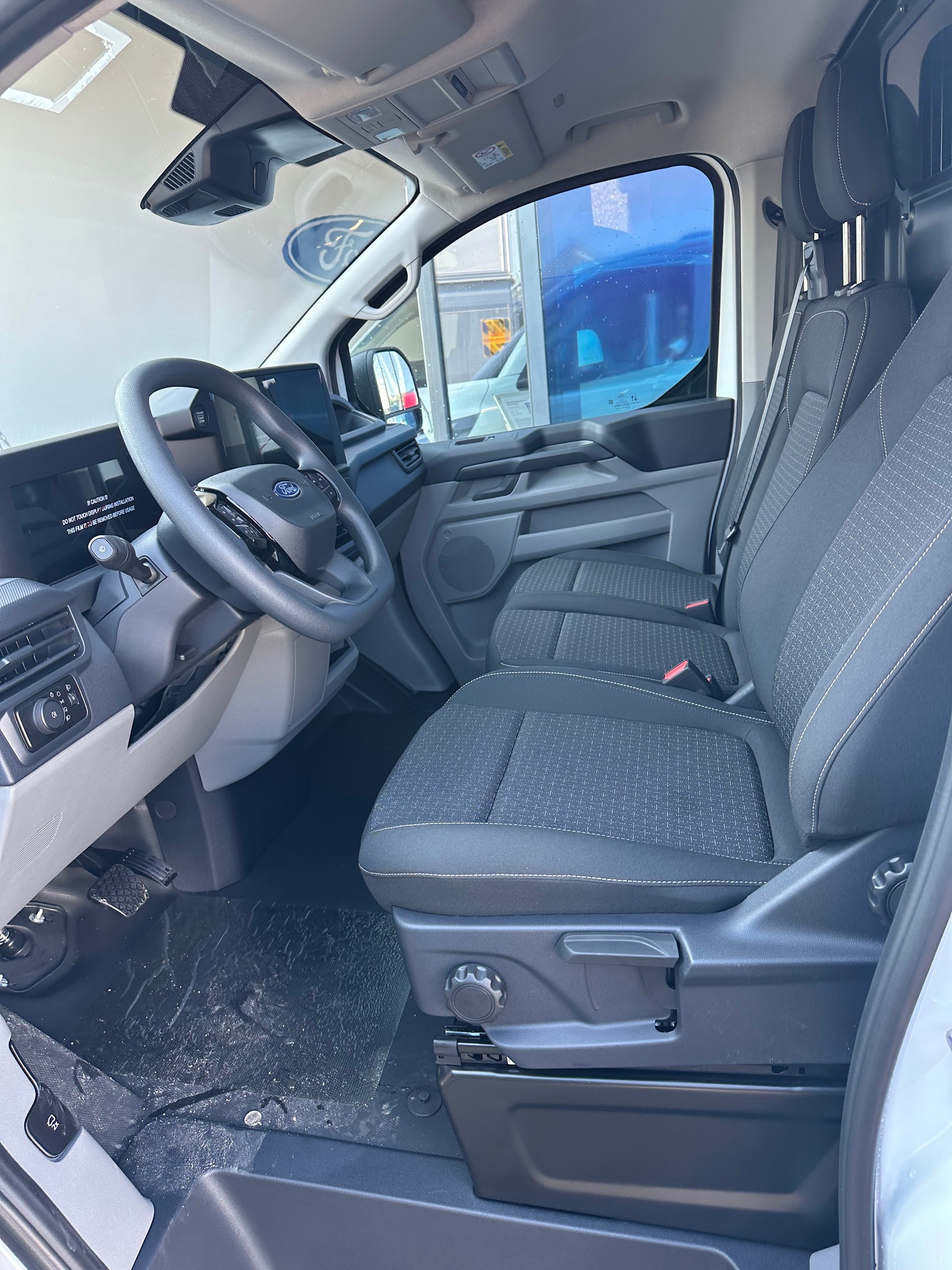 FORD Transit Custom Van 320 L1 2.0 EcoBl Trend/136CV/Man.-image-10