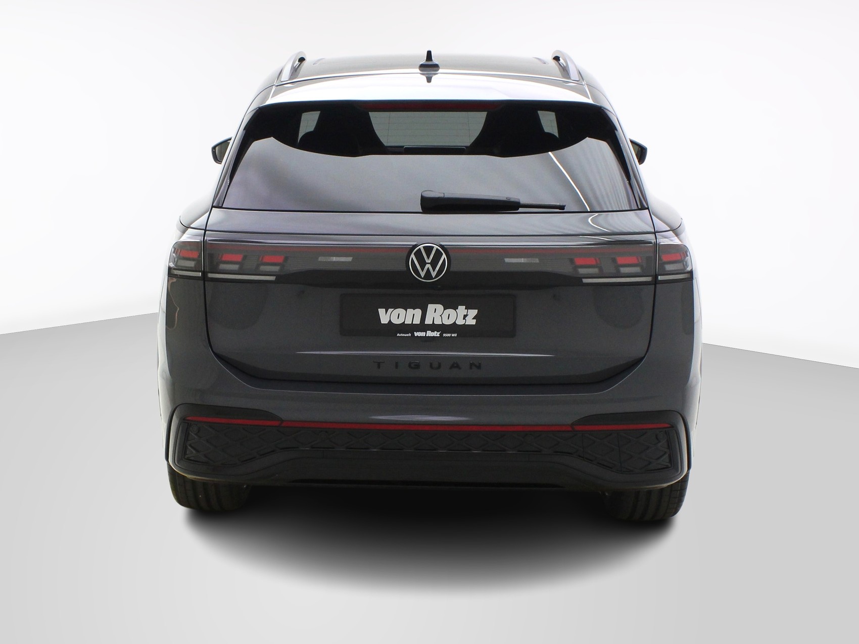 VW Tiguan 2.0 TSI DSG R-Line Black Style 4Motion (2025)-image-2