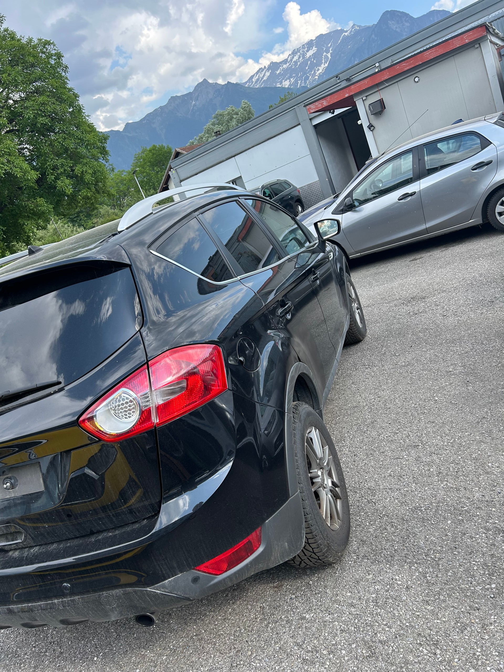 FORD Kuga 2.0 TDCi Individual 4WD PowerShift-image-7