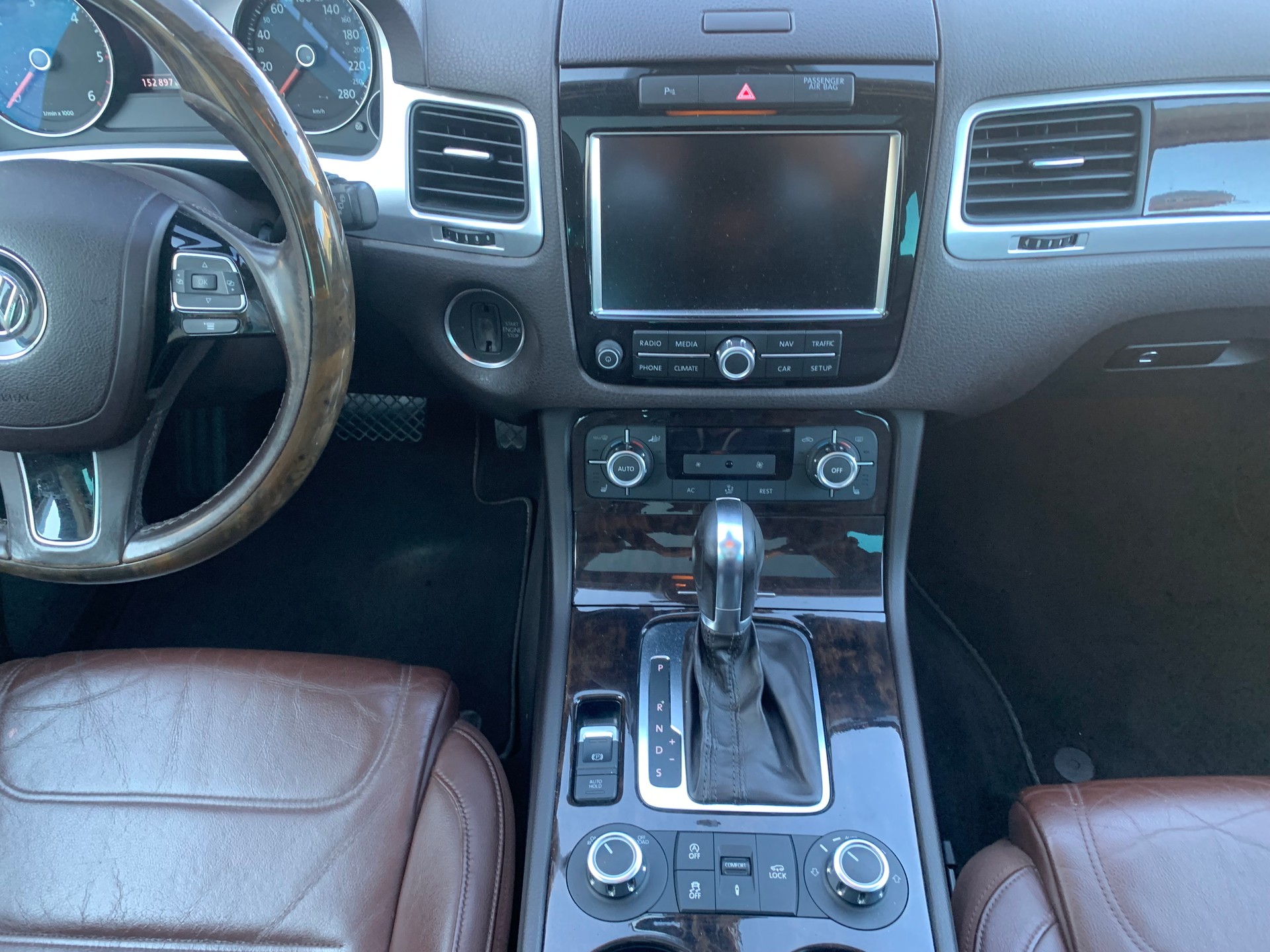 VW Touareg 3.0 TDI BlueMotion Technology Tiptronic-image-14