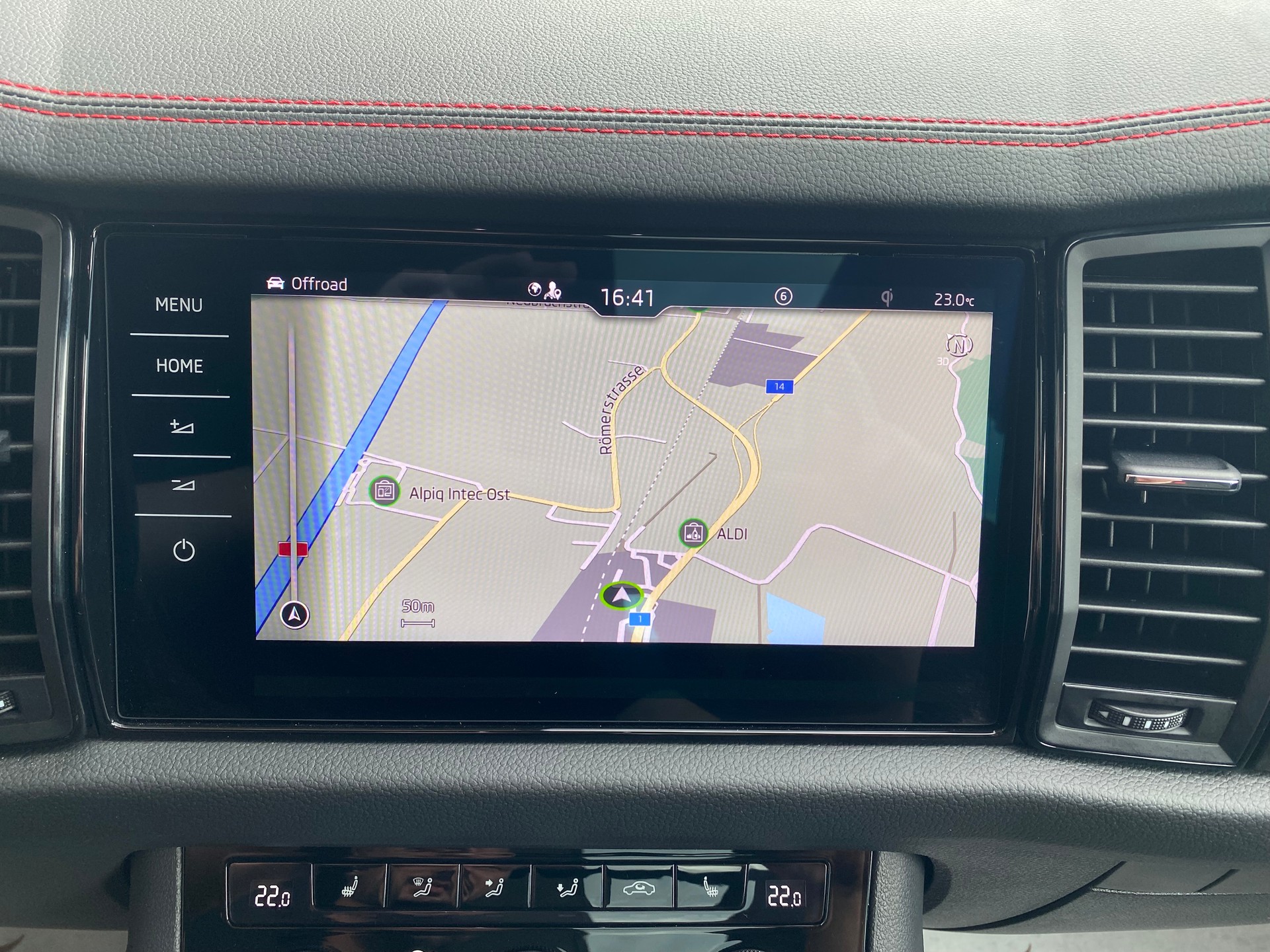 SKODA Kodiaq 2.0 TSI RS 245PS 4x4 DSG **Top-Ausstattung**-image-10