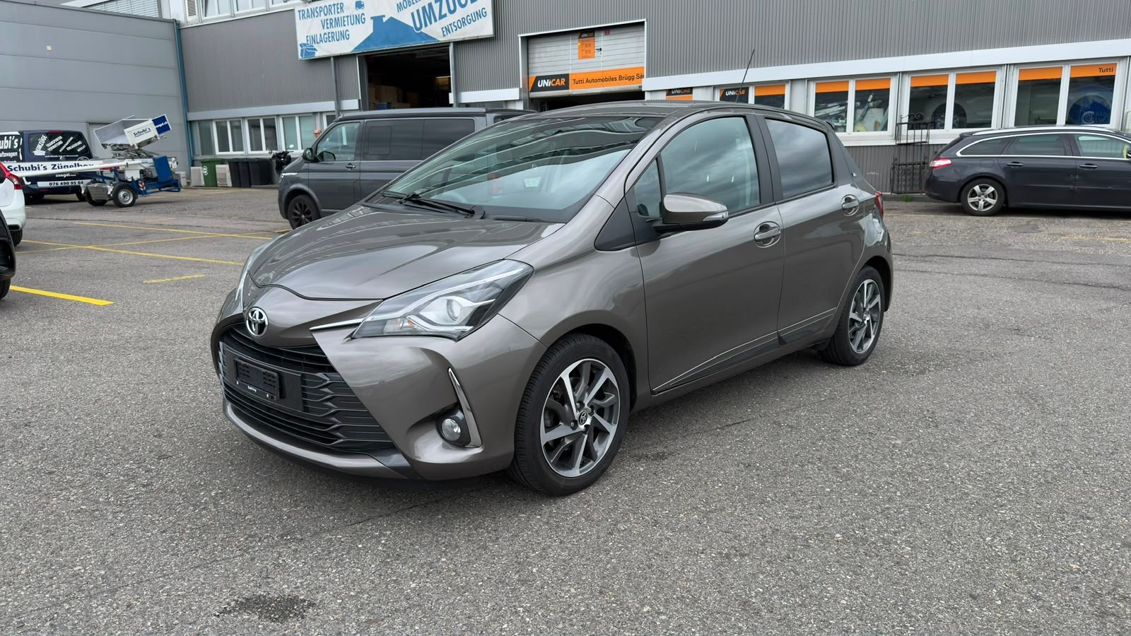 TOYOTA Yaris 1.5 Comfort CVT-image-0
