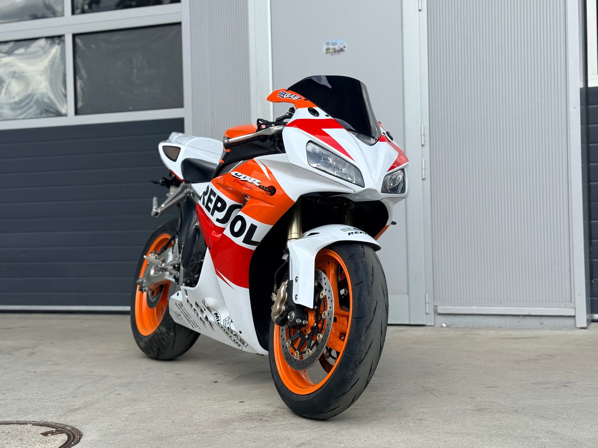 HONDA CBR 1000 RR Repsol-image-3