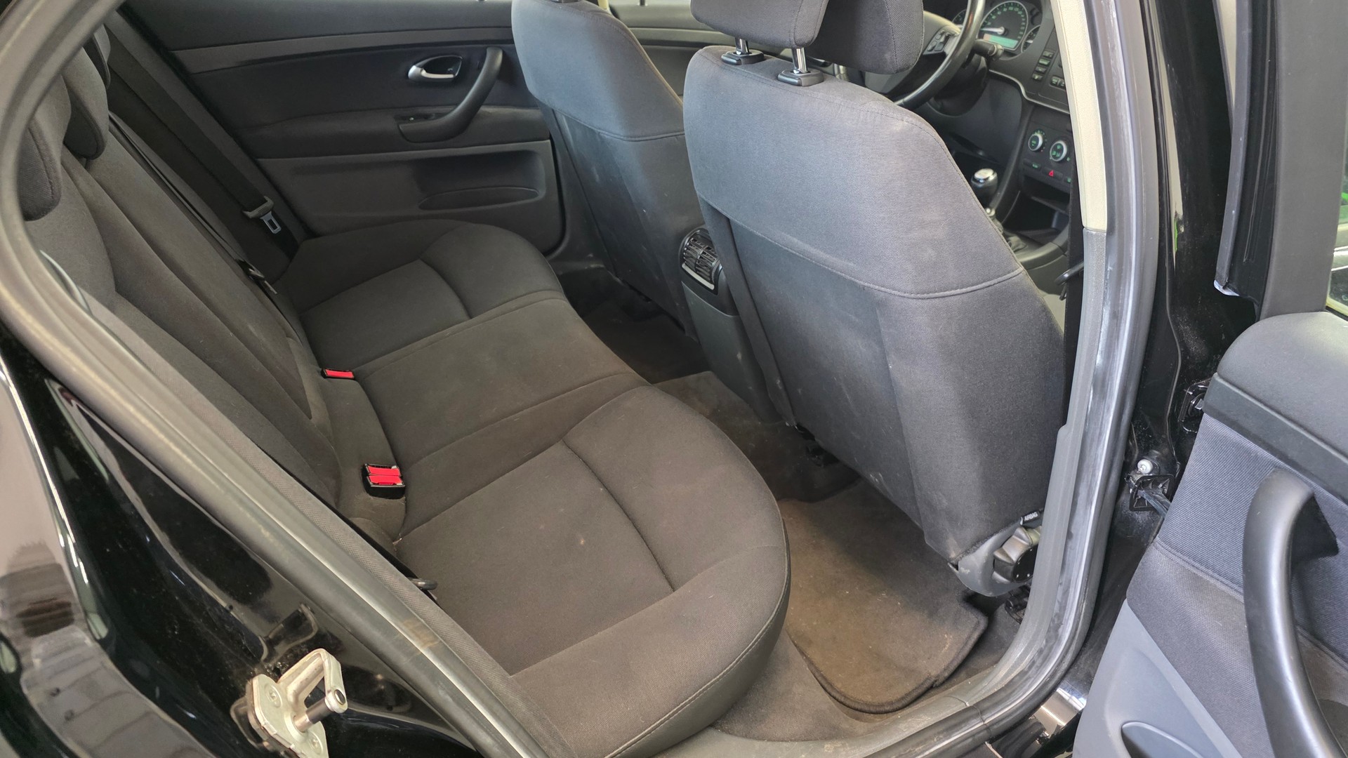 SAAB 9-3 2.0 Sport-image-5