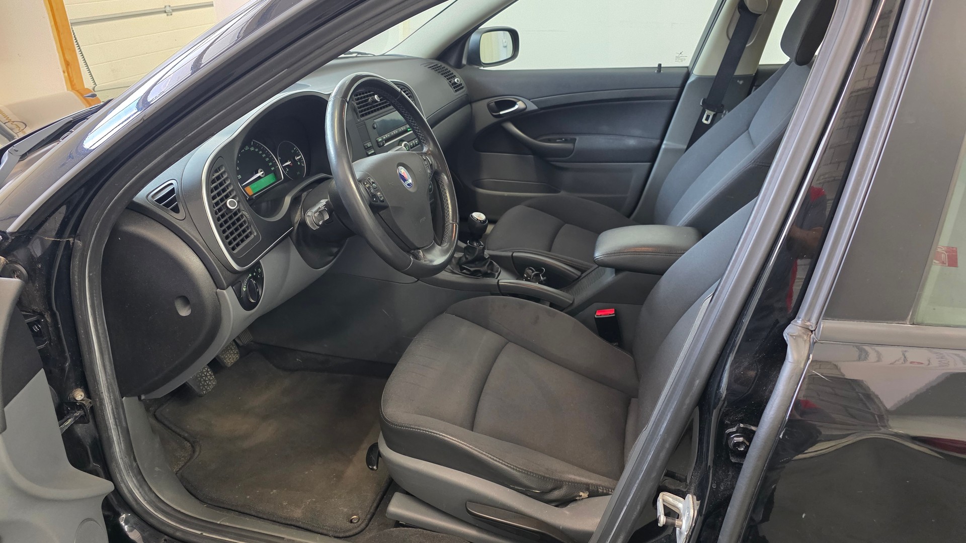 SAAB 9-3 2.0 Sport-image-6