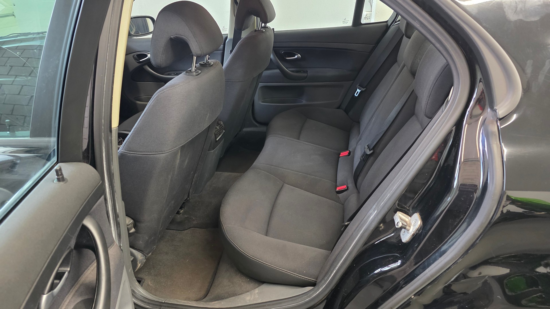 SAAB 9-3 2.0 Sport-image-7