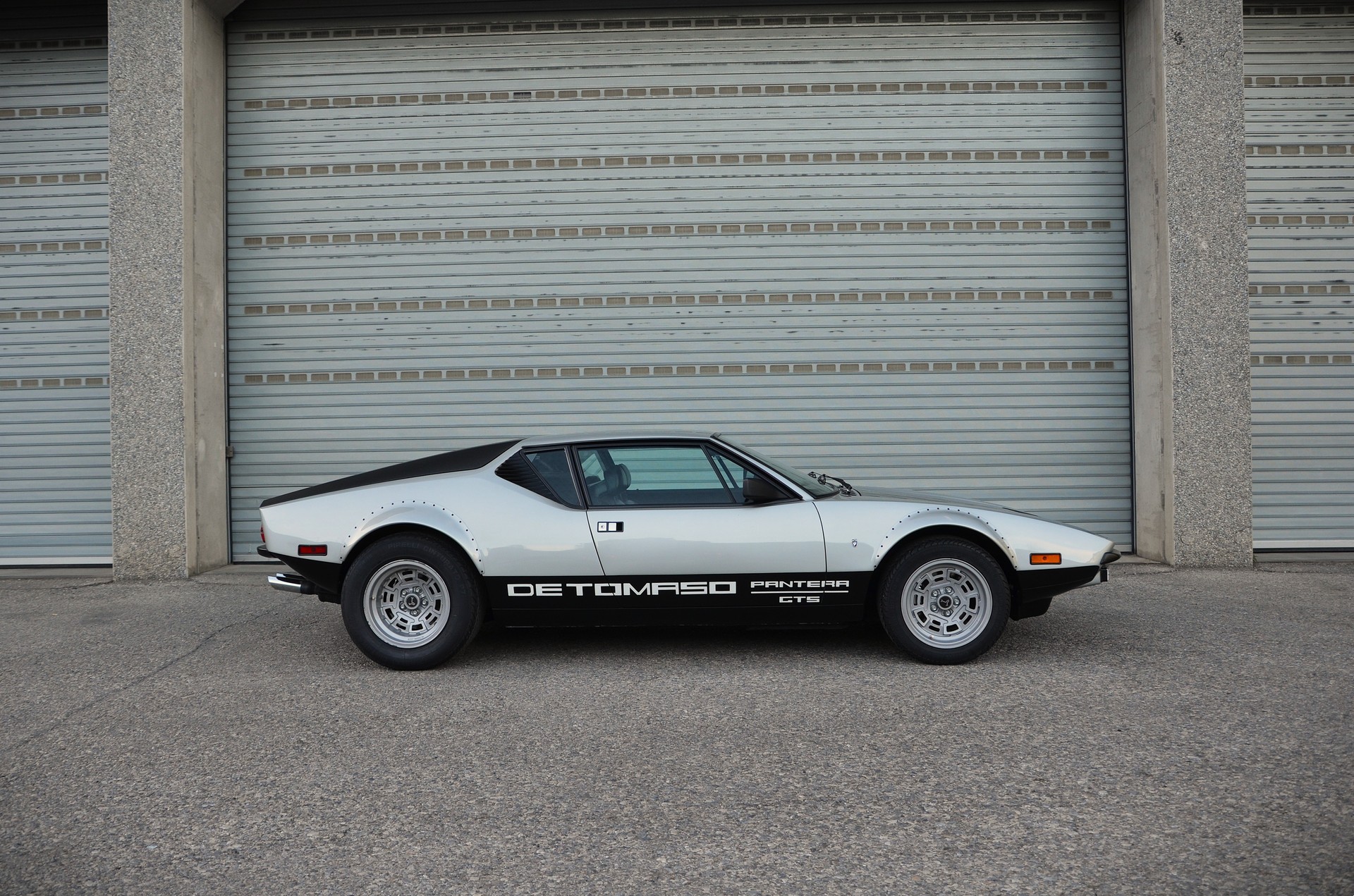 DE TOMASO PANTERA GTS-image-2