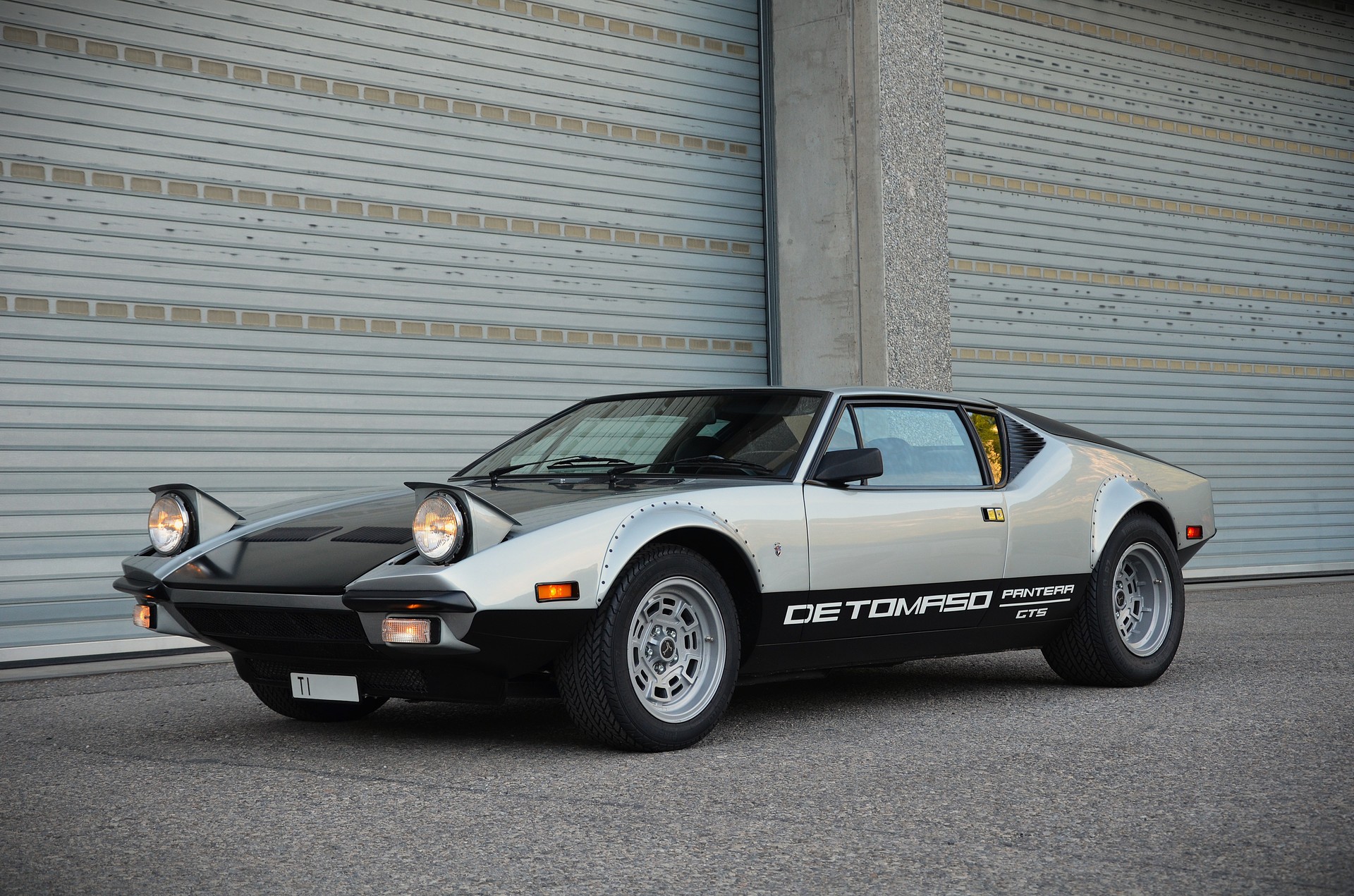DE TOMASO PANTERA GTS-image-16