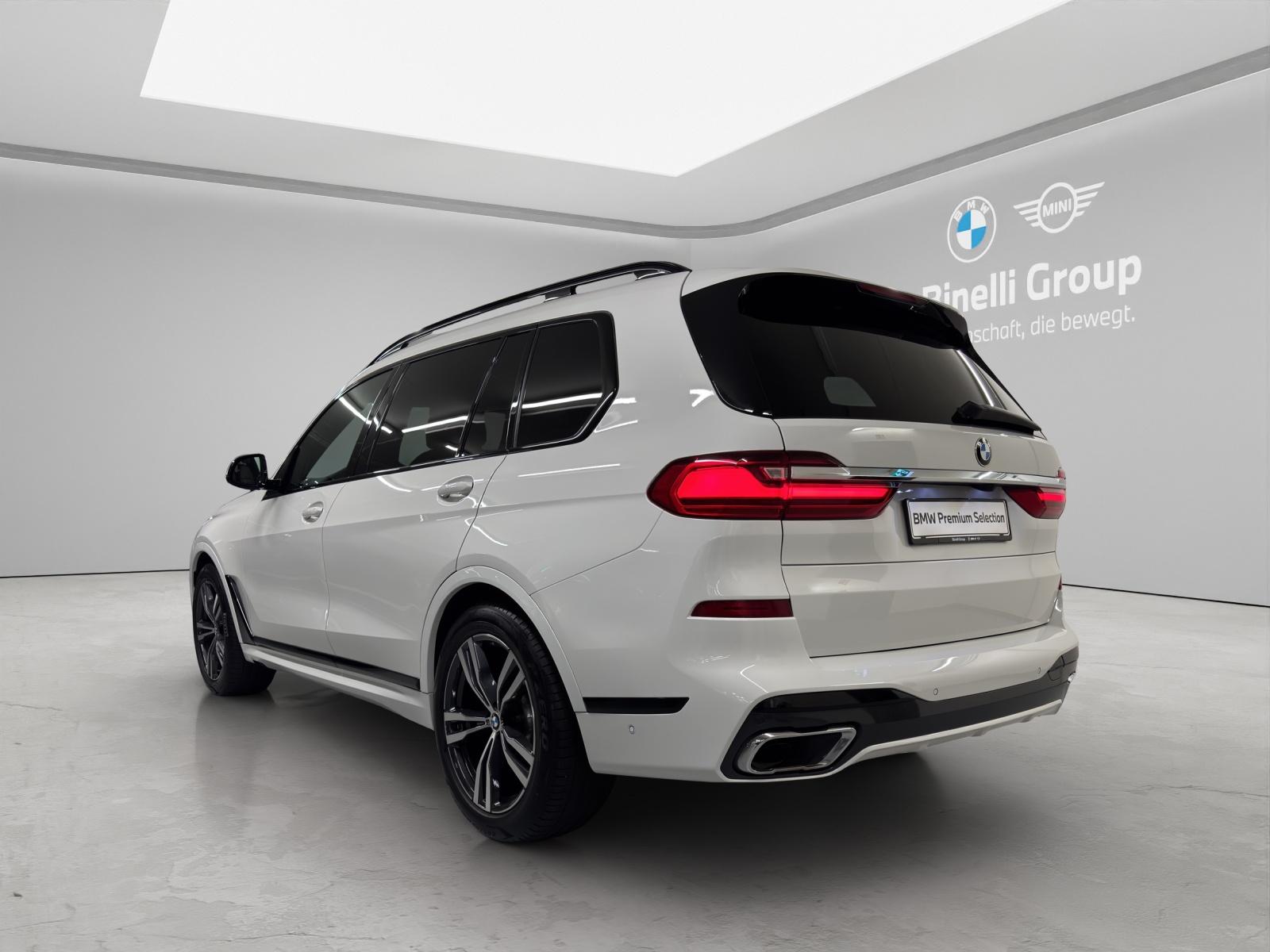 BMW X7 40i xDrive-image-2