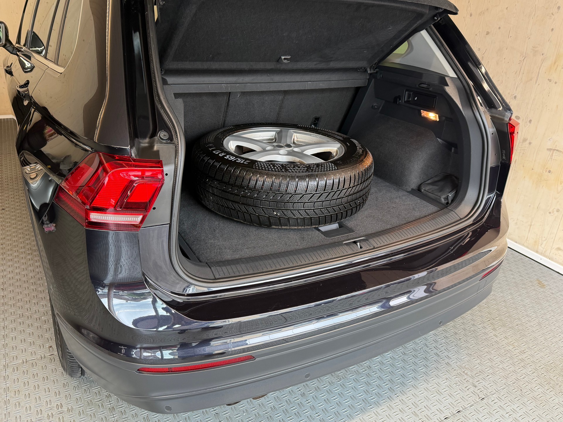 VW Tiguan 1.5TSI Evo Comfortline DSG-image-13