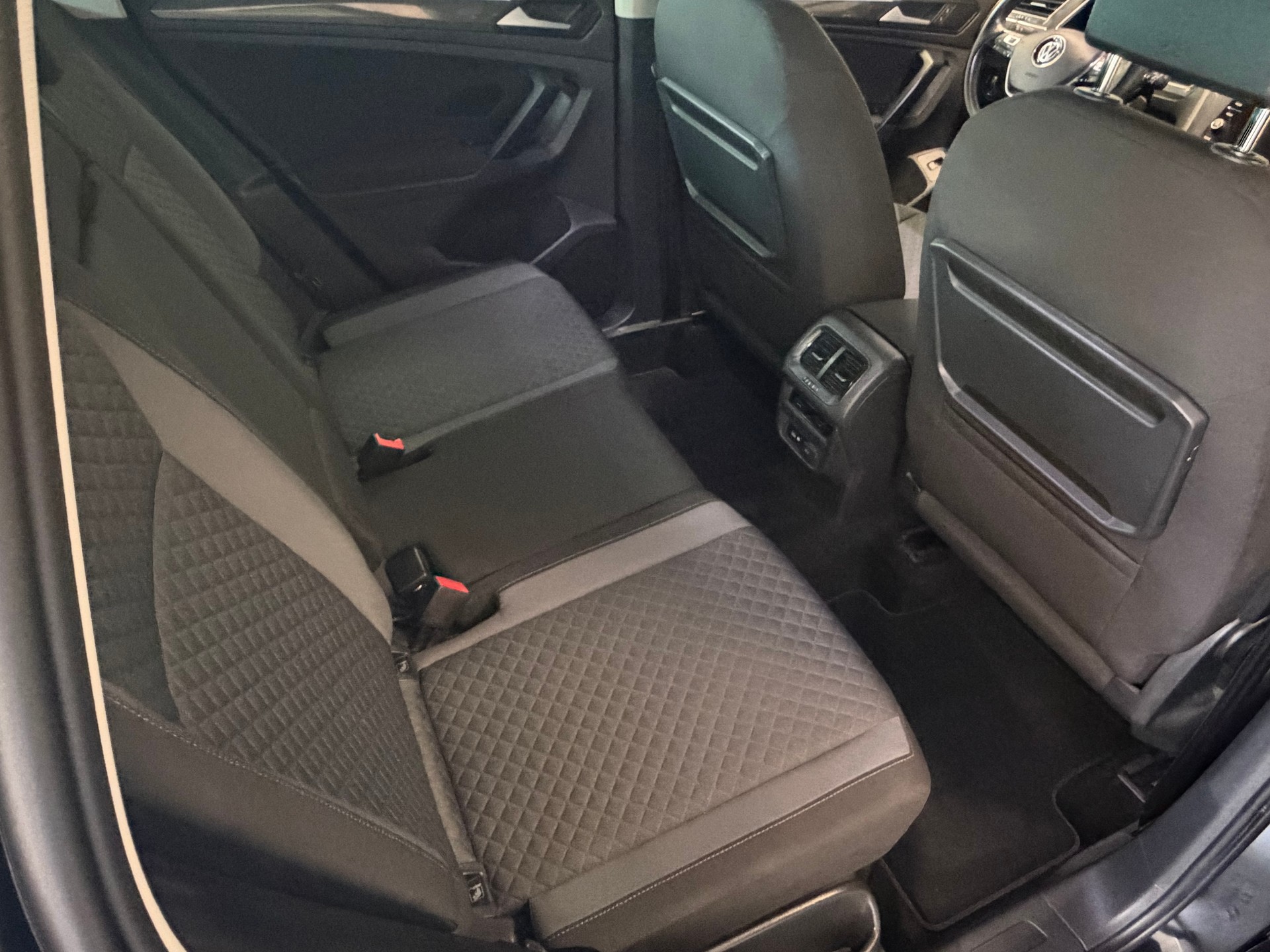 VW Tiguan 1.5TSI Evo Comfortline DSG-image-11