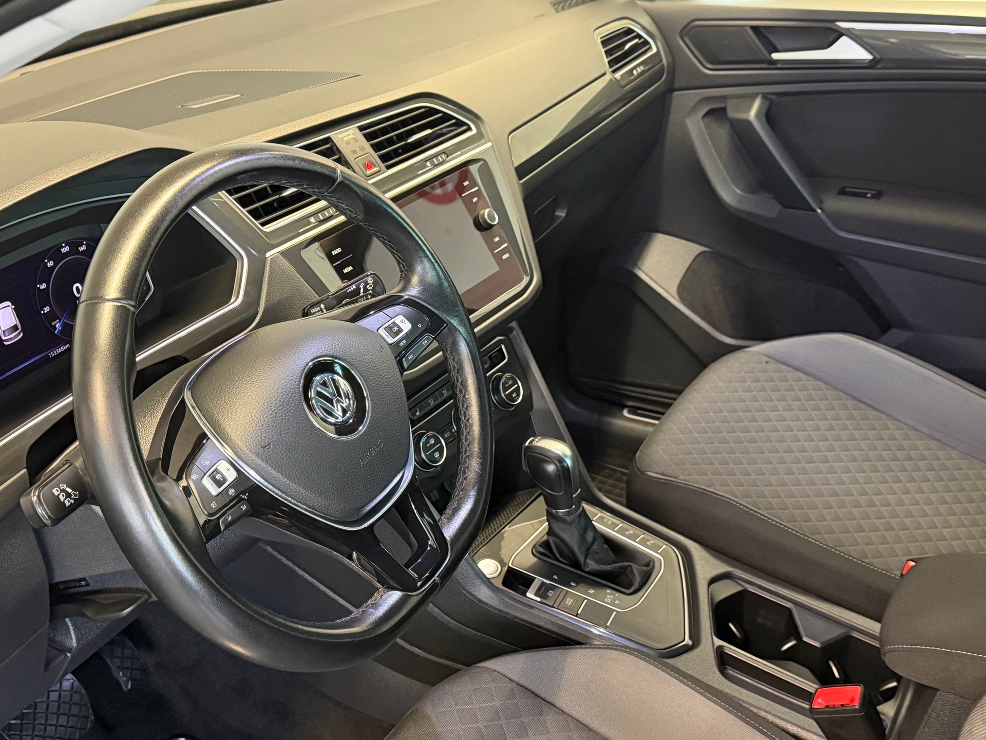 VW Tiguan 1.5TSI Evo Comfortline DSG-image-10